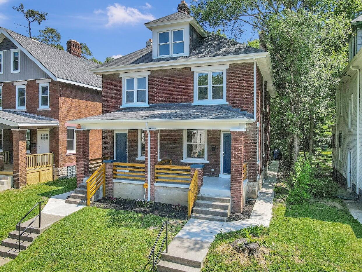 568-570 Kimball Place