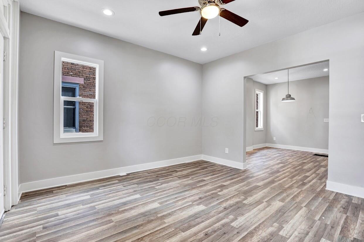 568-570 Kimball Place