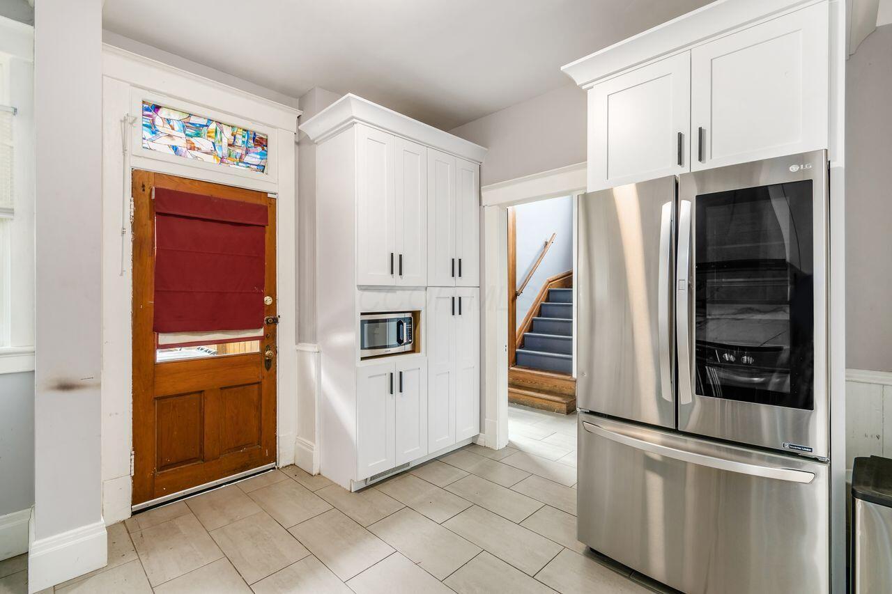 797 N Nelson Road, Columbus