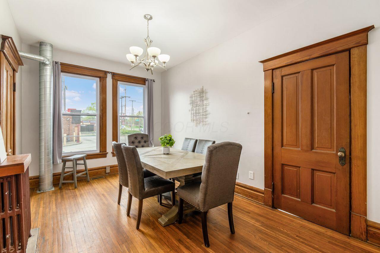 797 N Nelson Road, Columbus