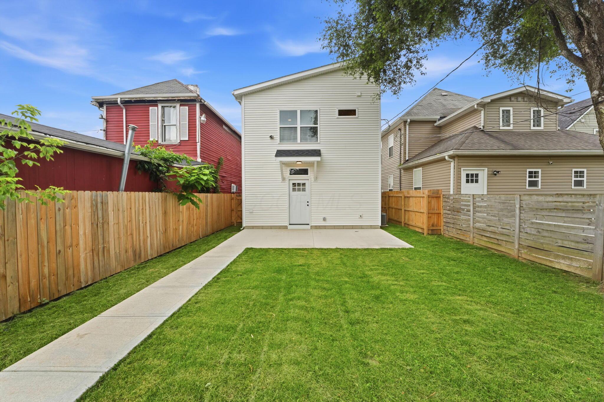 93 N Princeton Avenue