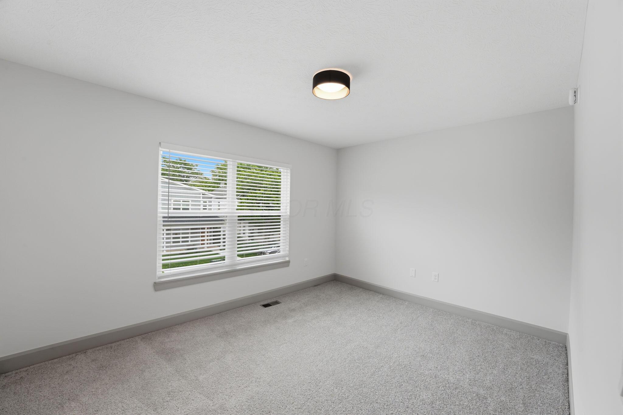 93 N Princeton Avenue