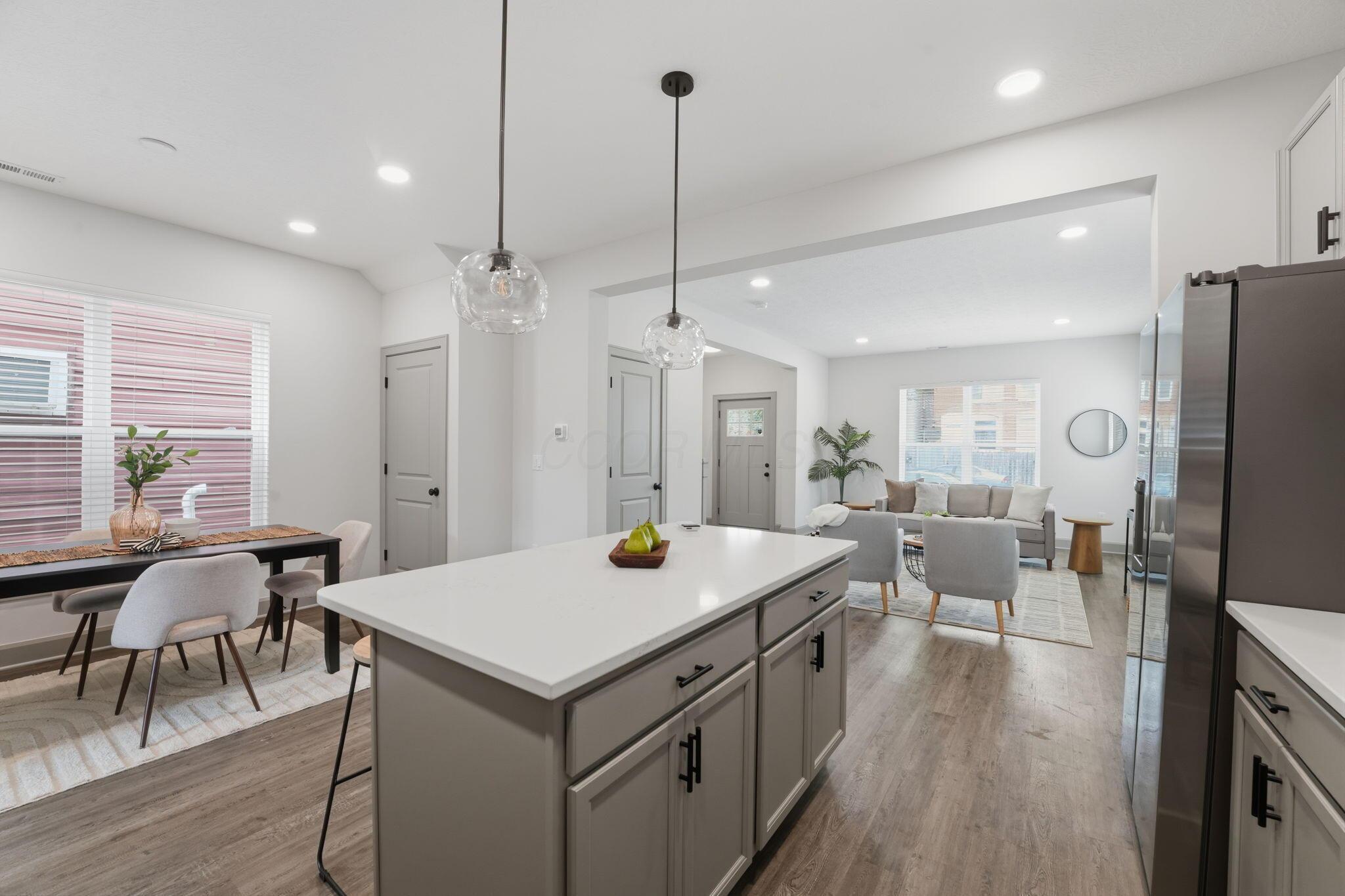93 N Princeton Avenue