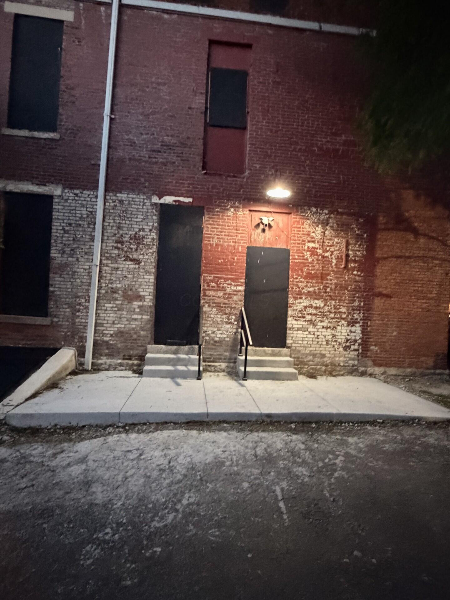 955 S High Street