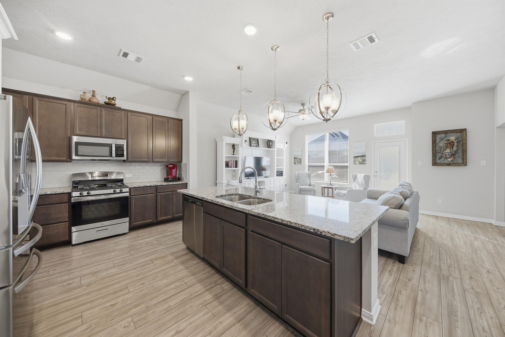 1010 Old Vine Road