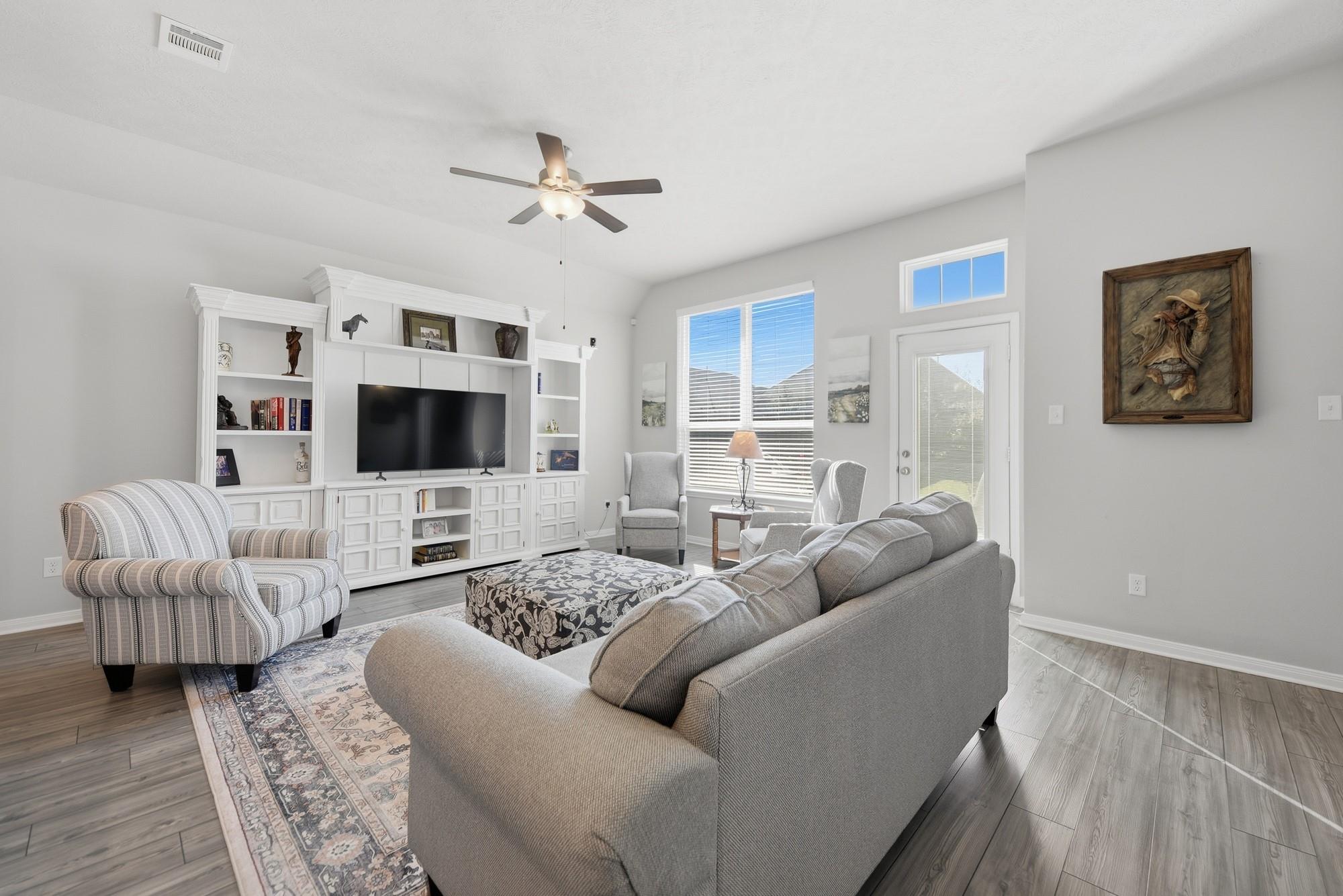 1010 Old Vine Road