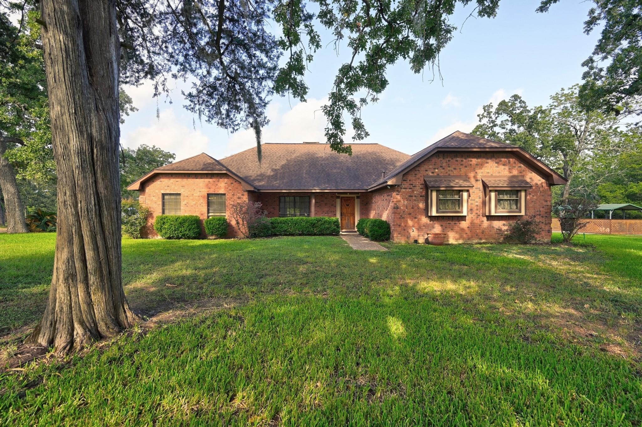 1689 Fm 1456 Road