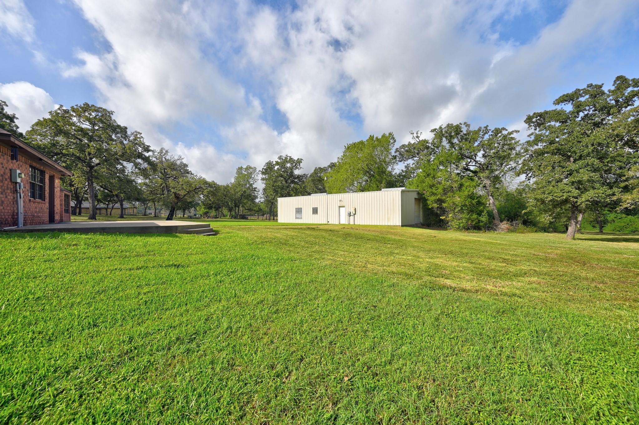 1689 Fm 1456 Road