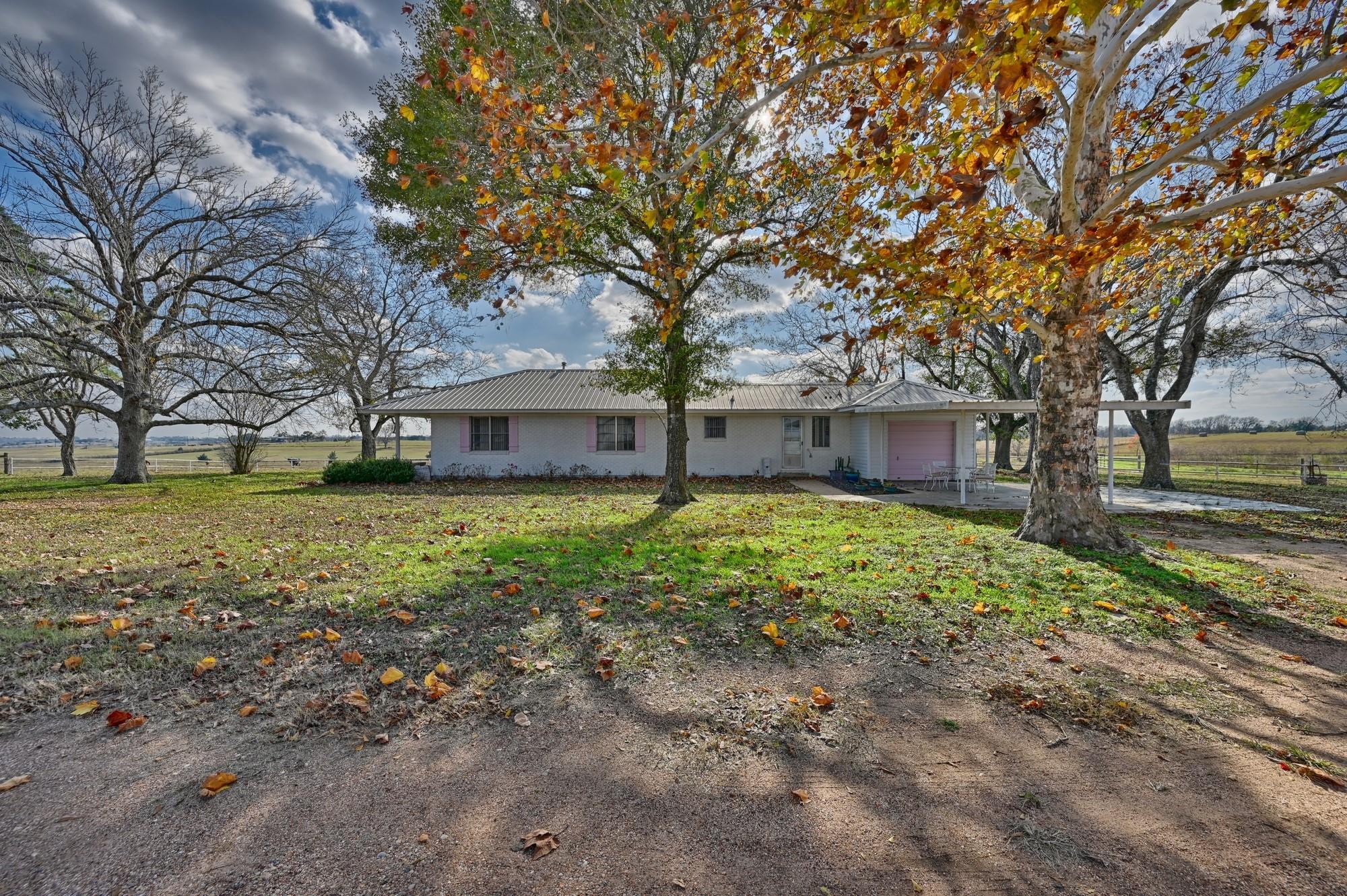 6921 Schulz Lane