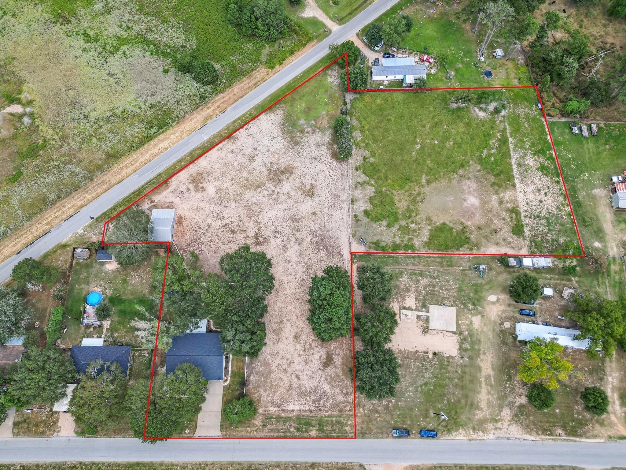 806 W Hacienda