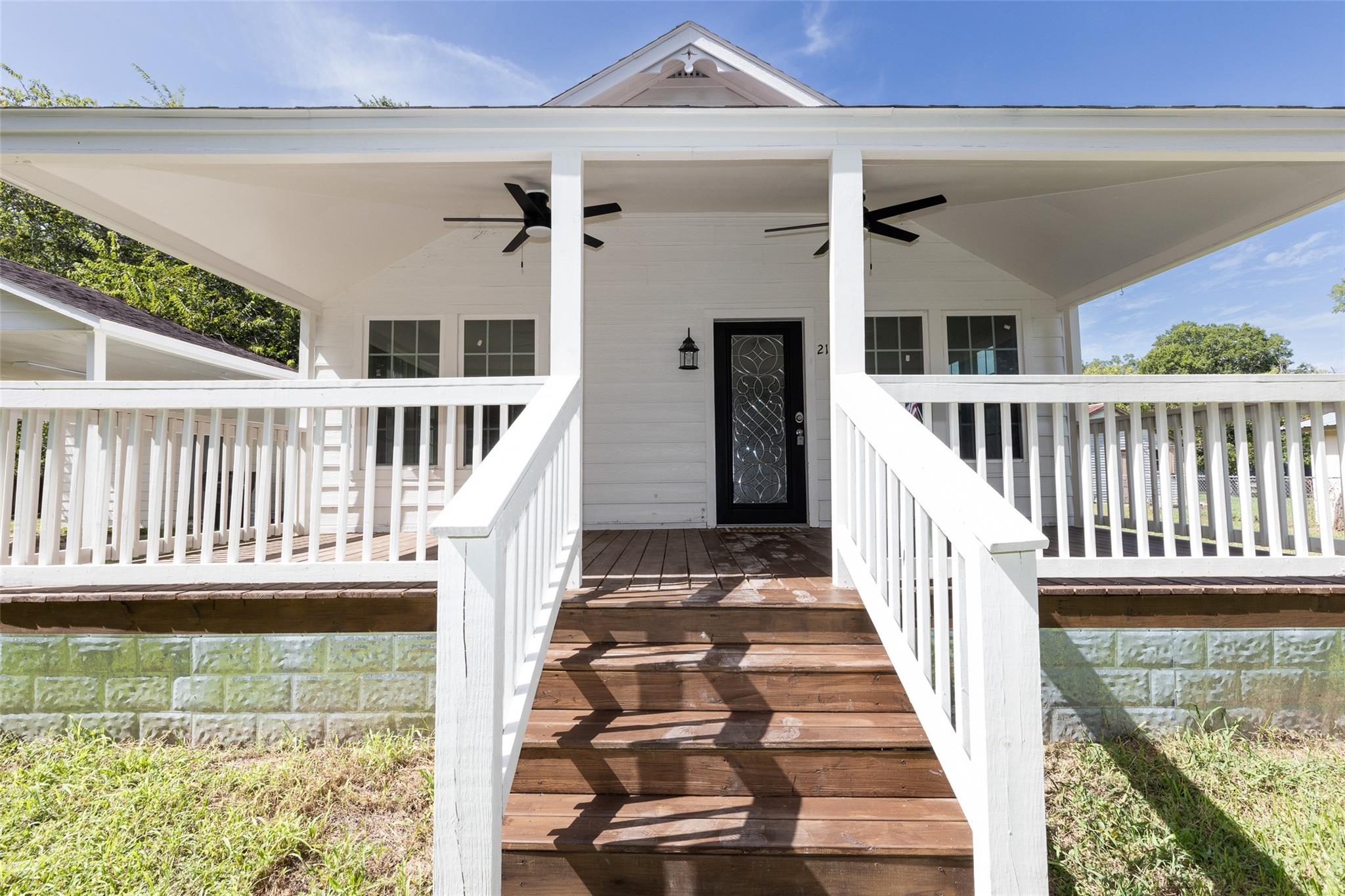 210 W Grange Street # B