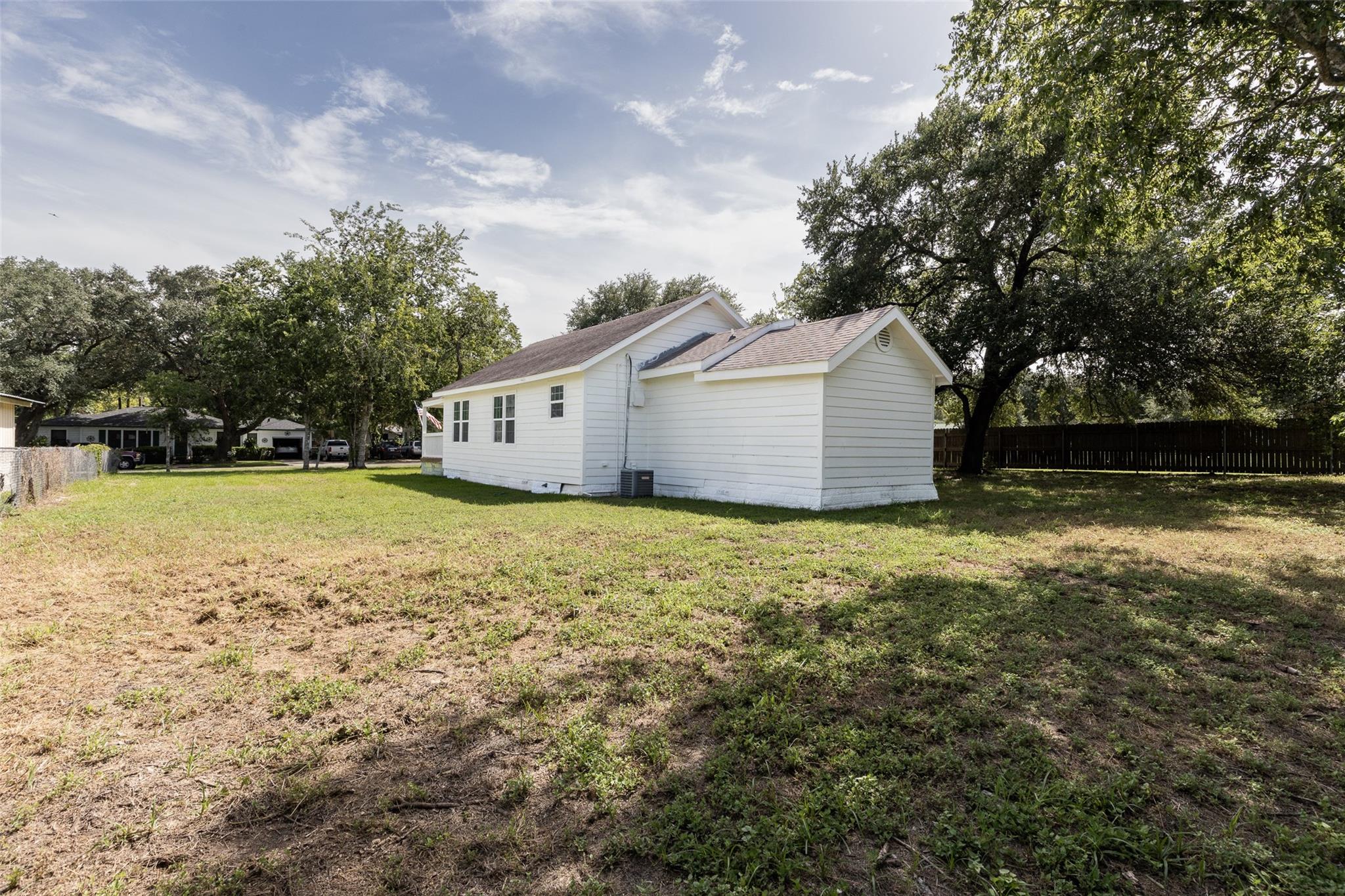210 W Grange Street # B