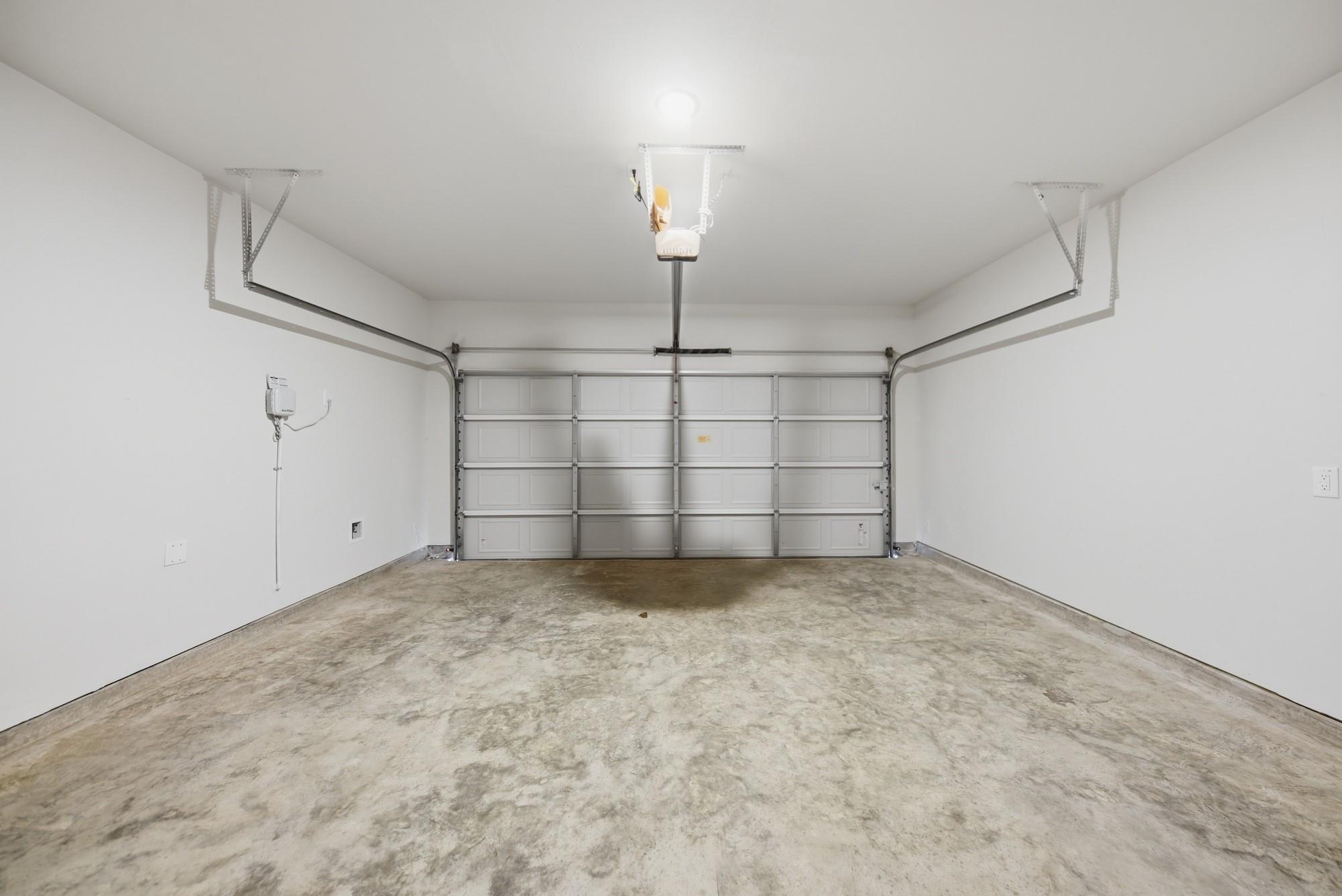 1053 Lilly Lane