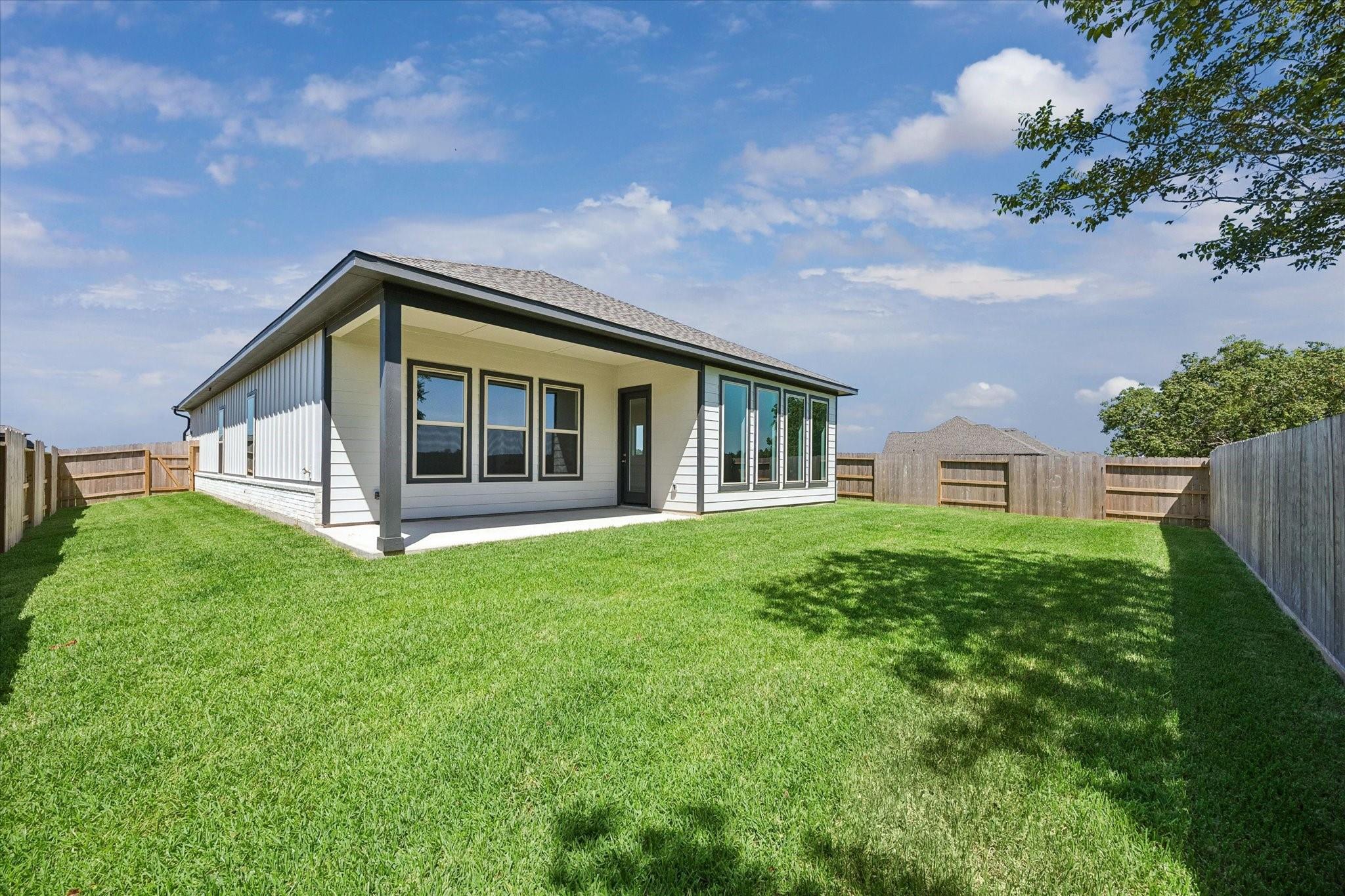 308 Legacy Point Drive