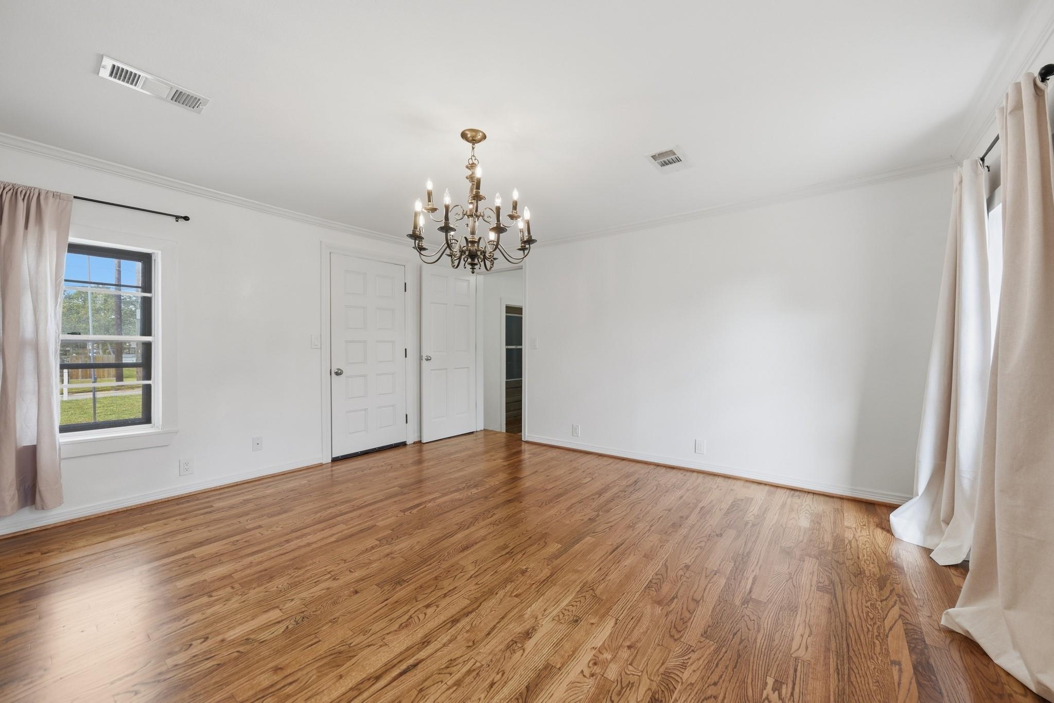 305 N Granville Street