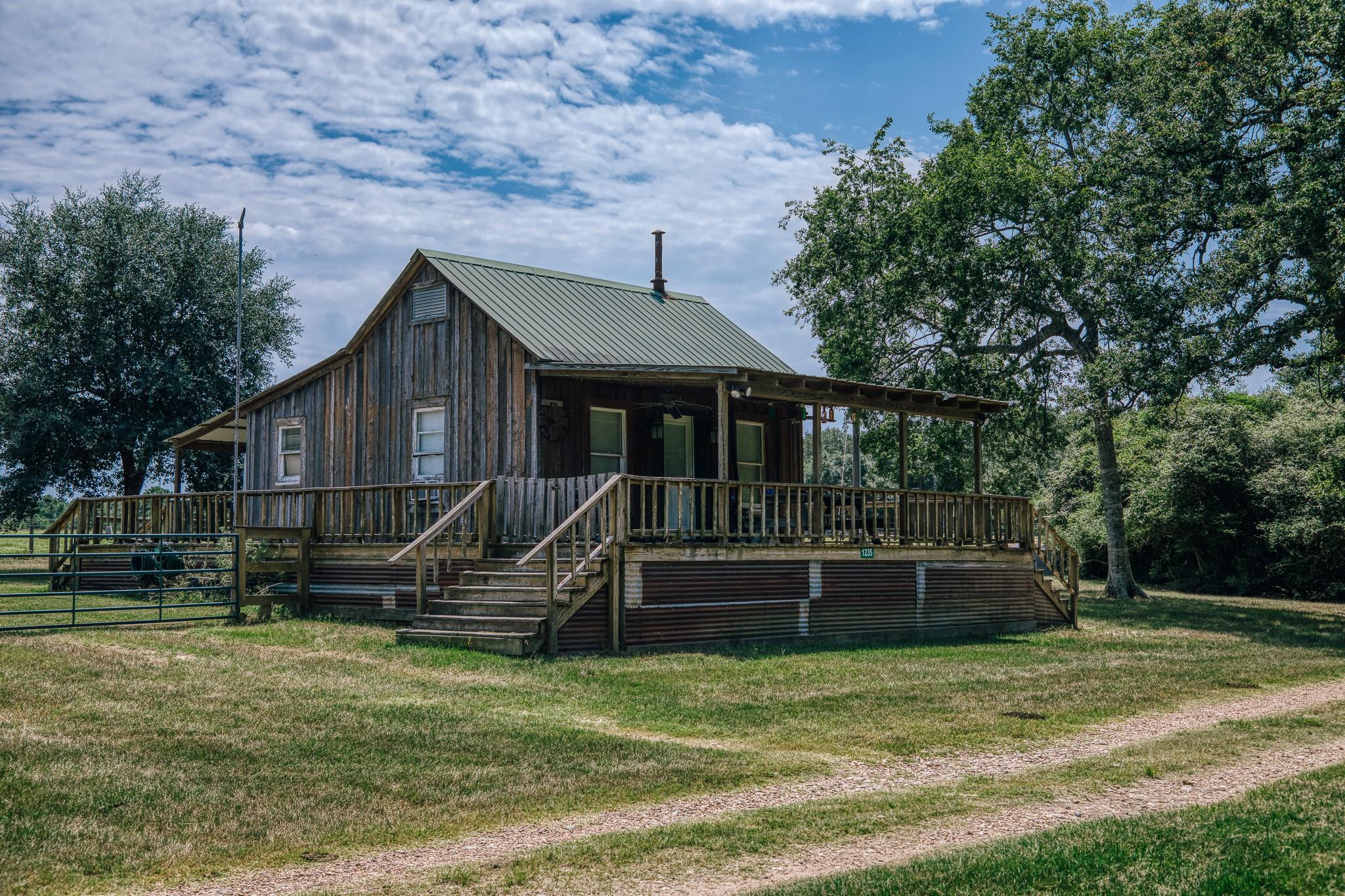 1020 Thunder Lane