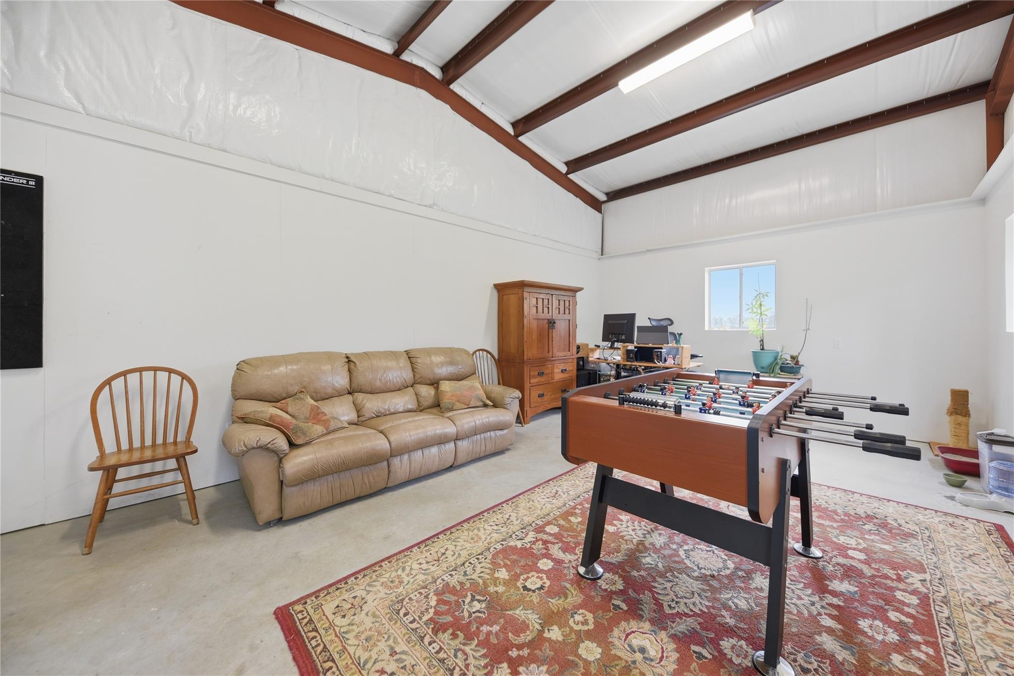 16292 Sycamore Rd