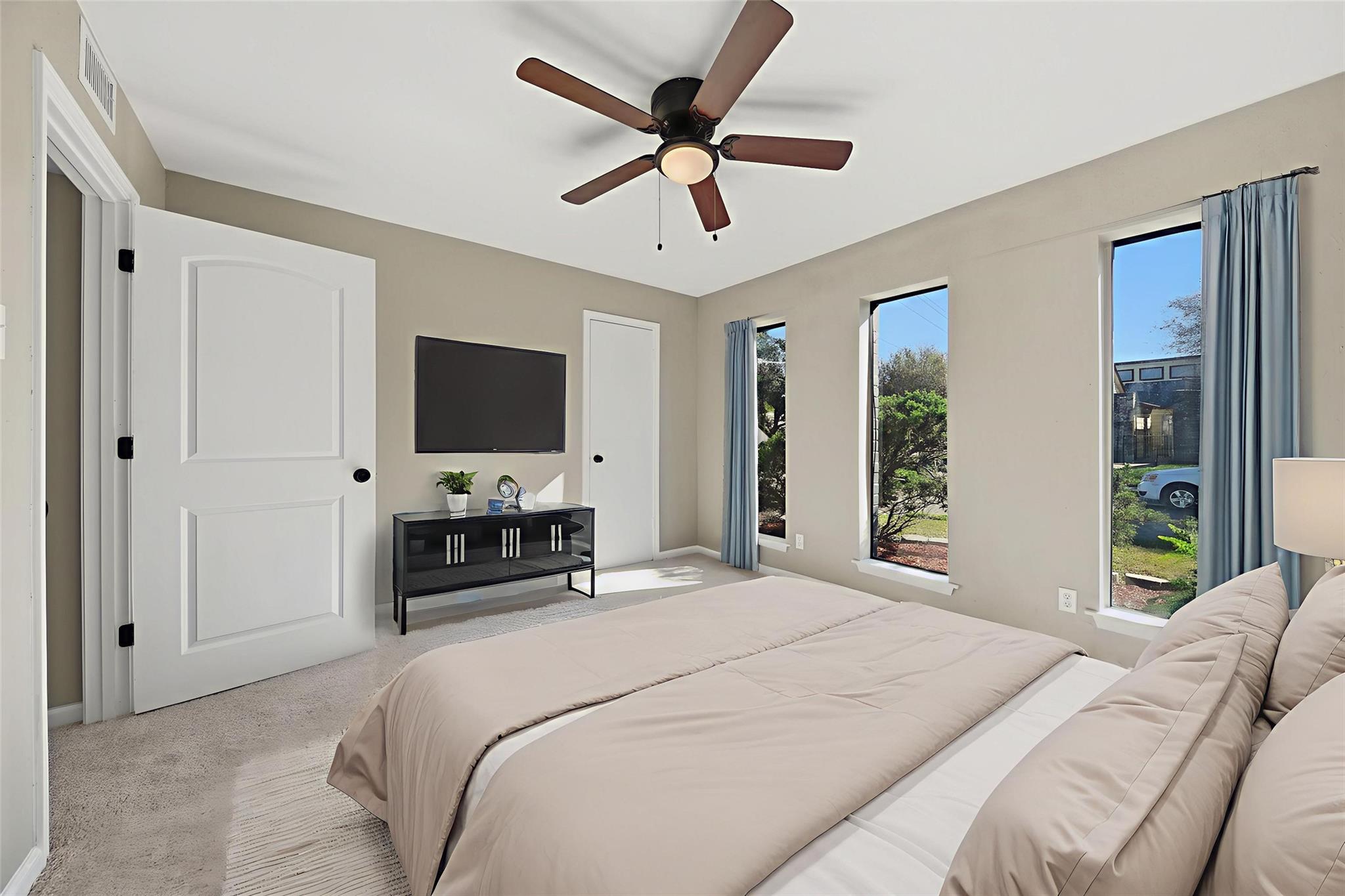 11502 Bellerive Drive