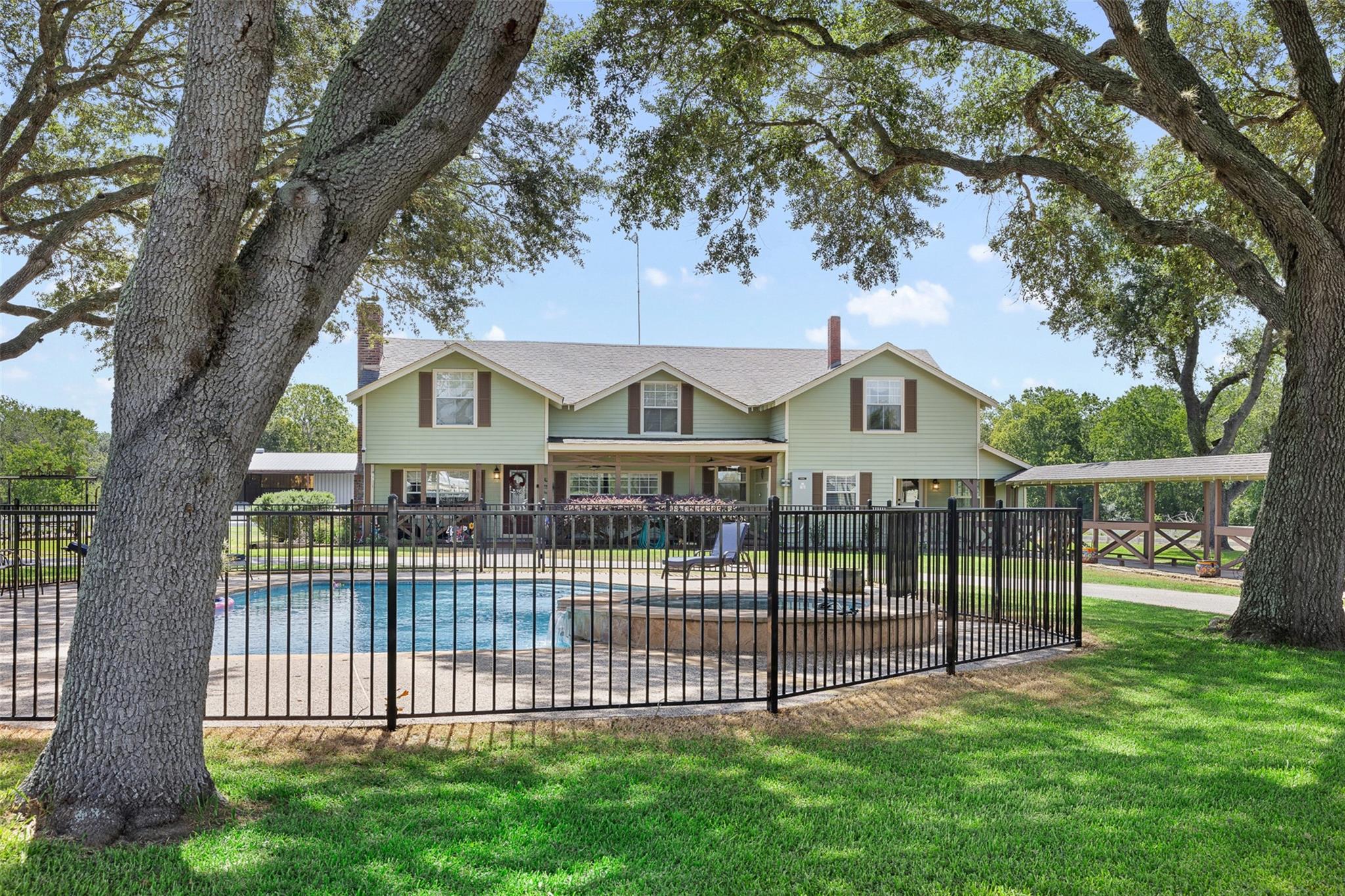 6541 Eagle Nest Acres Drive