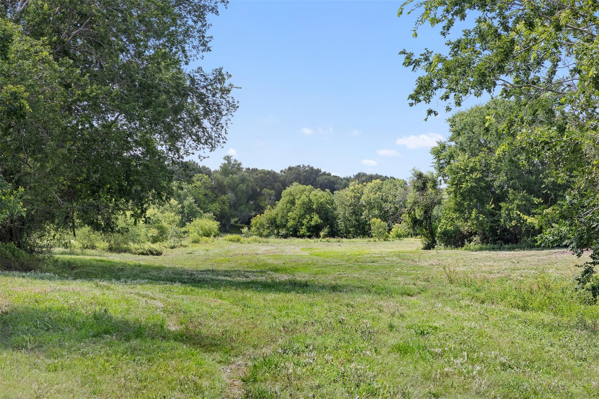 6541 Eagle Nest Acres Drive