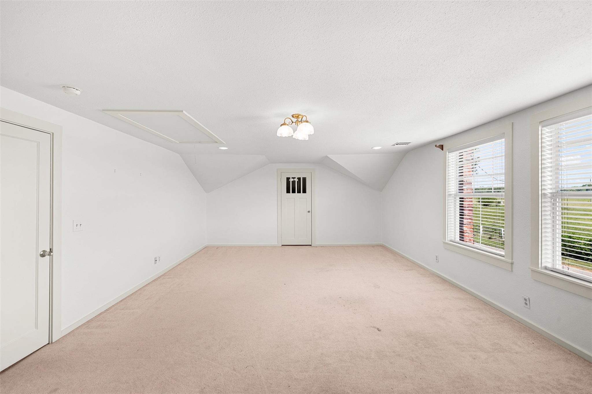 6541 Eagle Nest Acres Drive