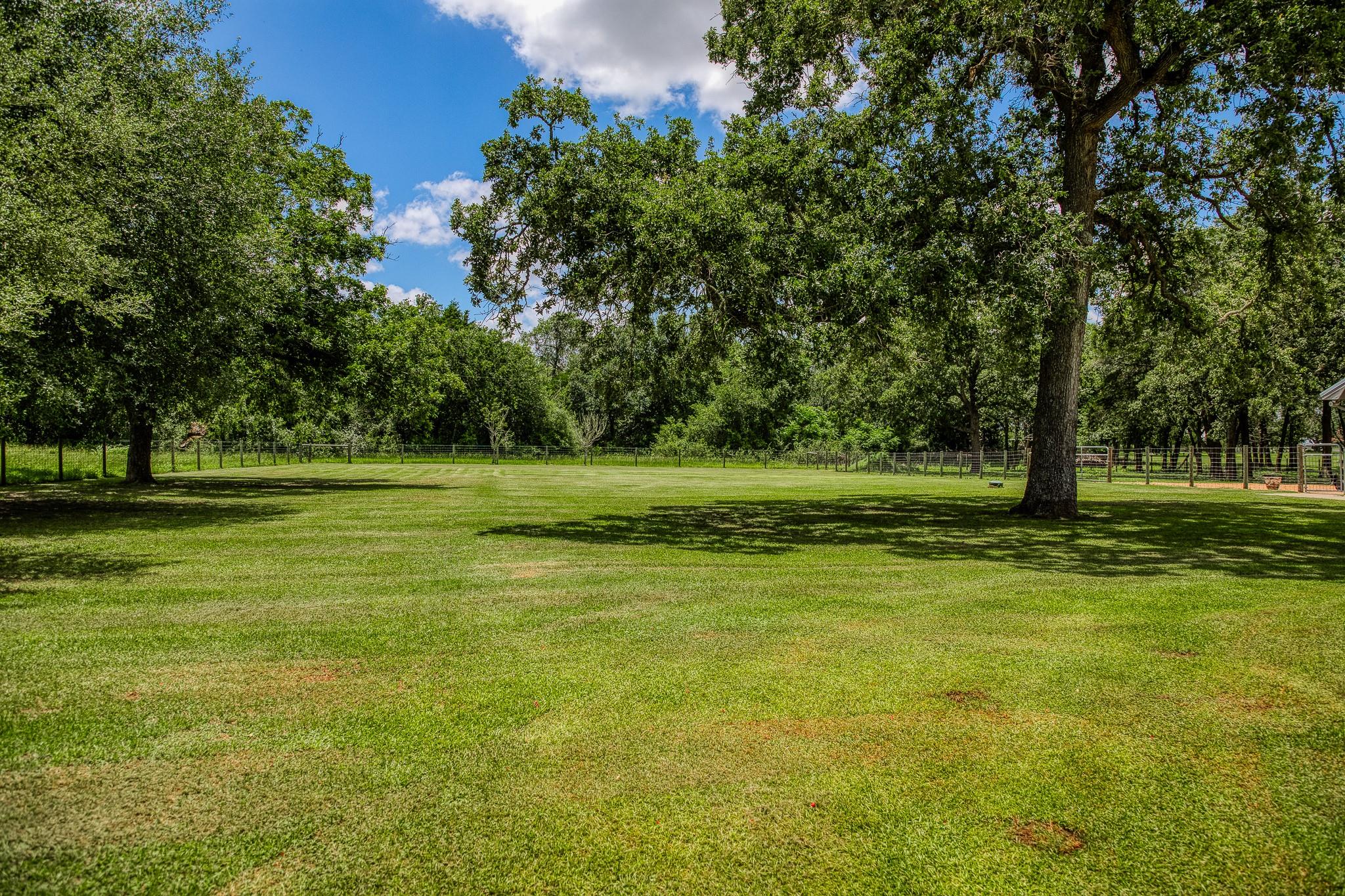 528 E Us Highway 290 Highway