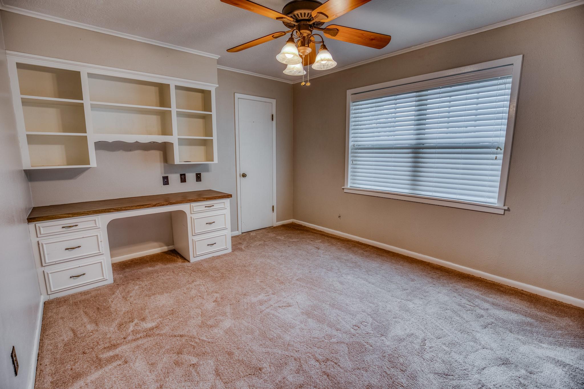 528 E Us Highway 290 Highway