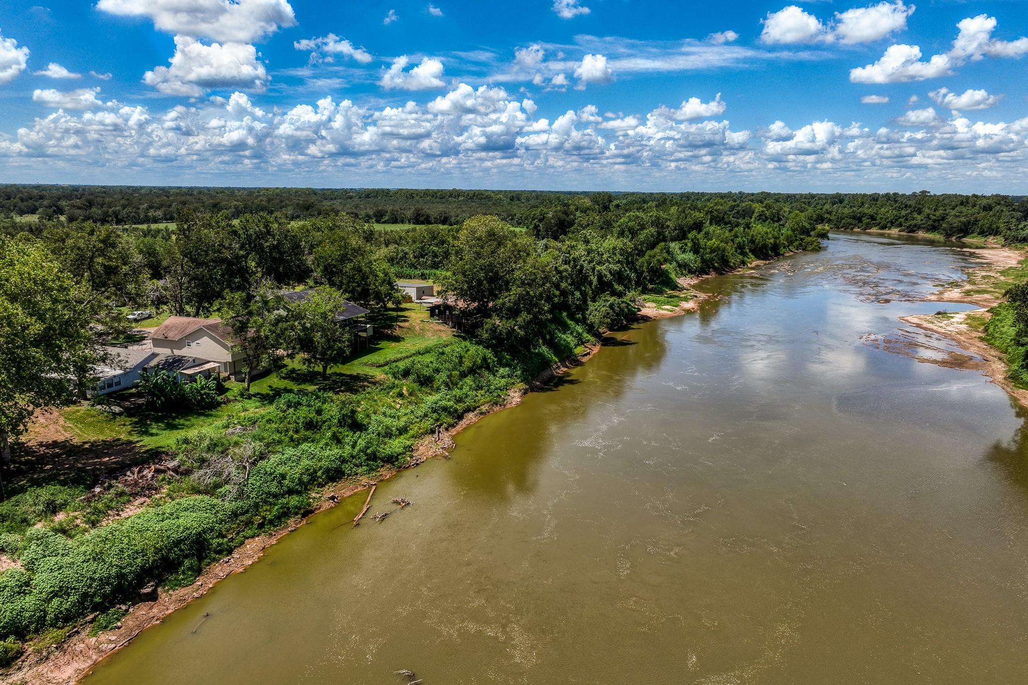 3769 Lazy River Drive