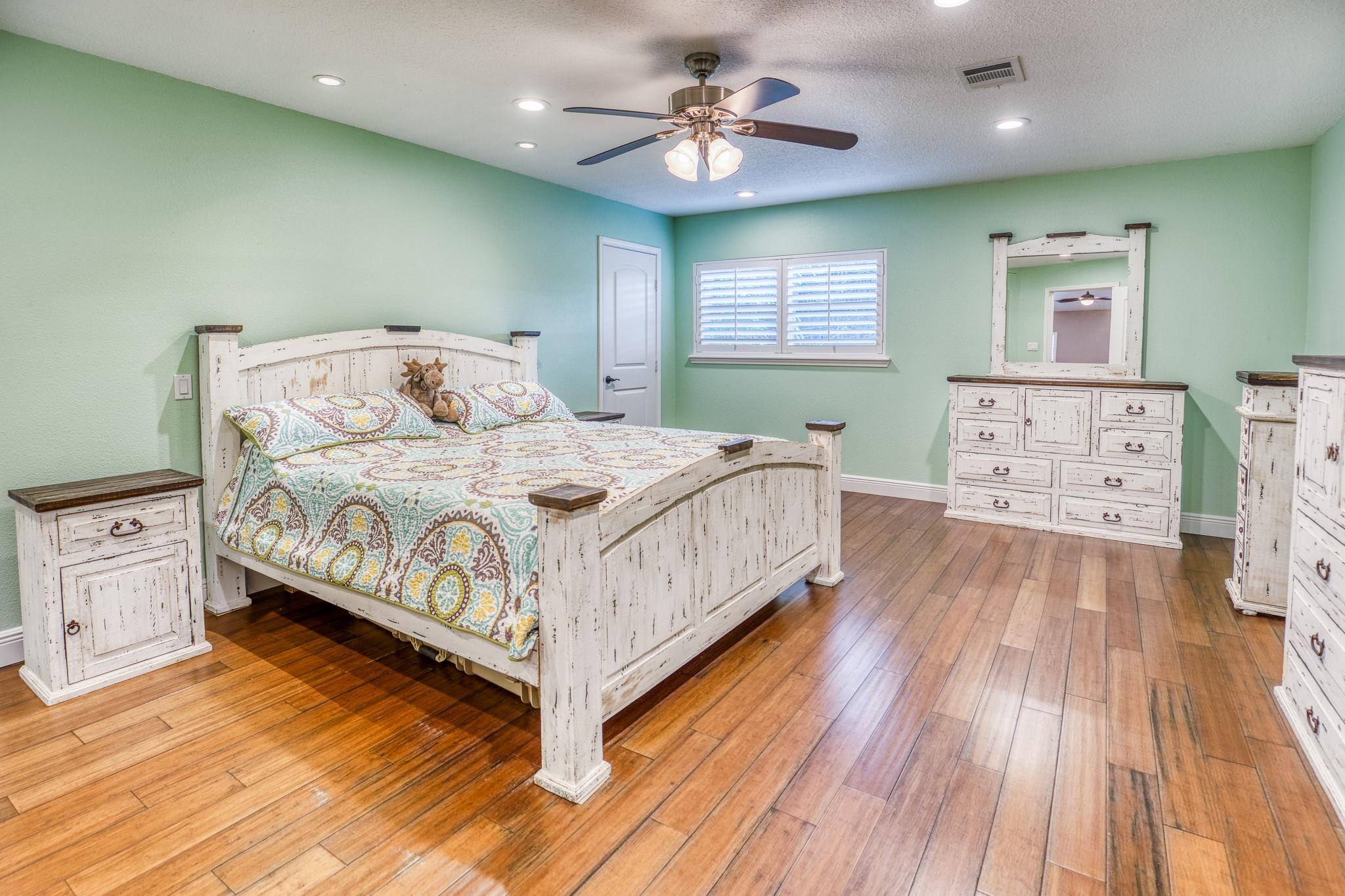 3769 Lazy River Drive