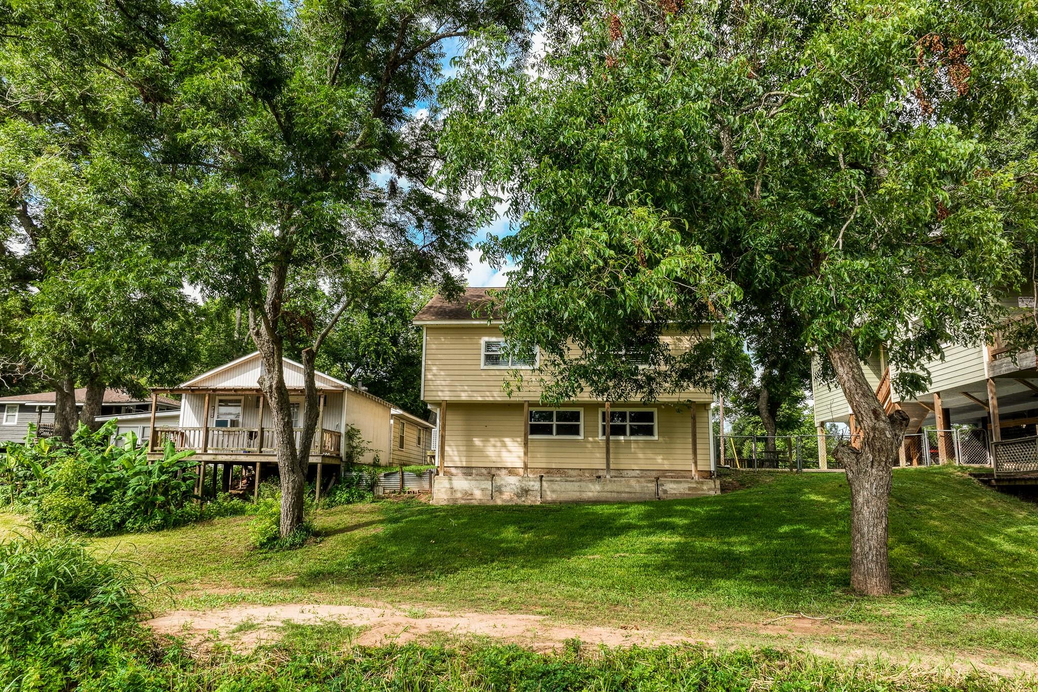 3769 Lazy River Drive