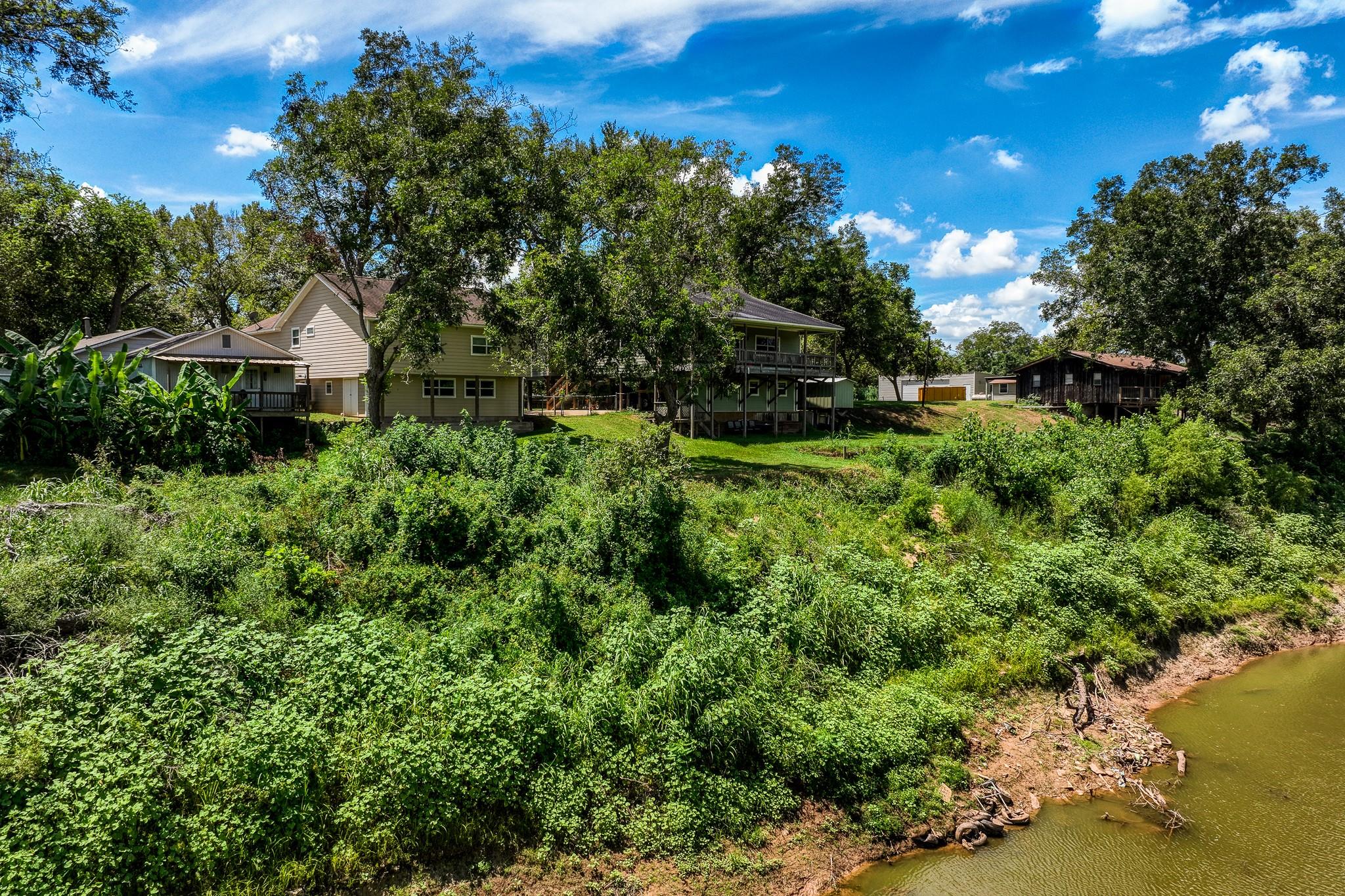 3769 Lazy River Drive