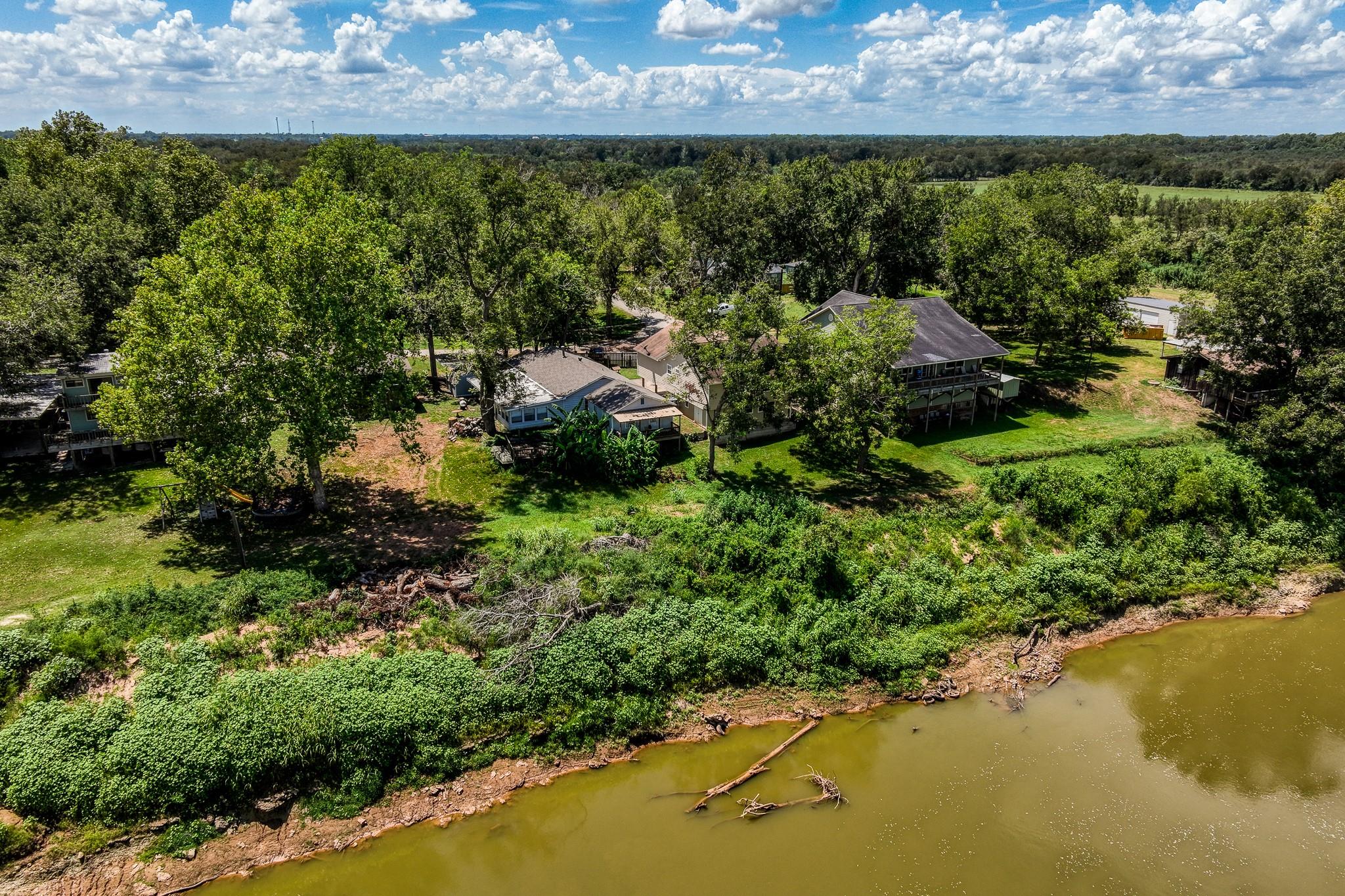 3769 Lazy River Drive
