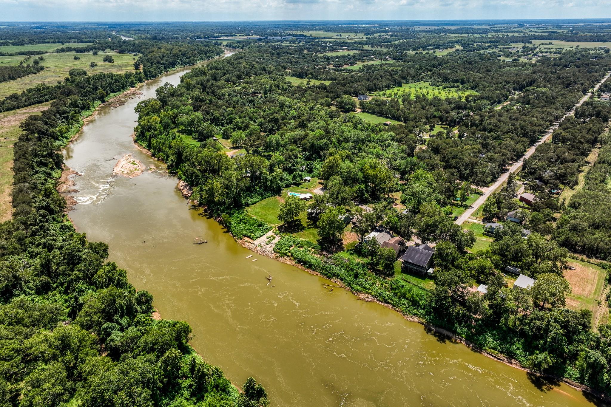 3769 Lazy River Drive