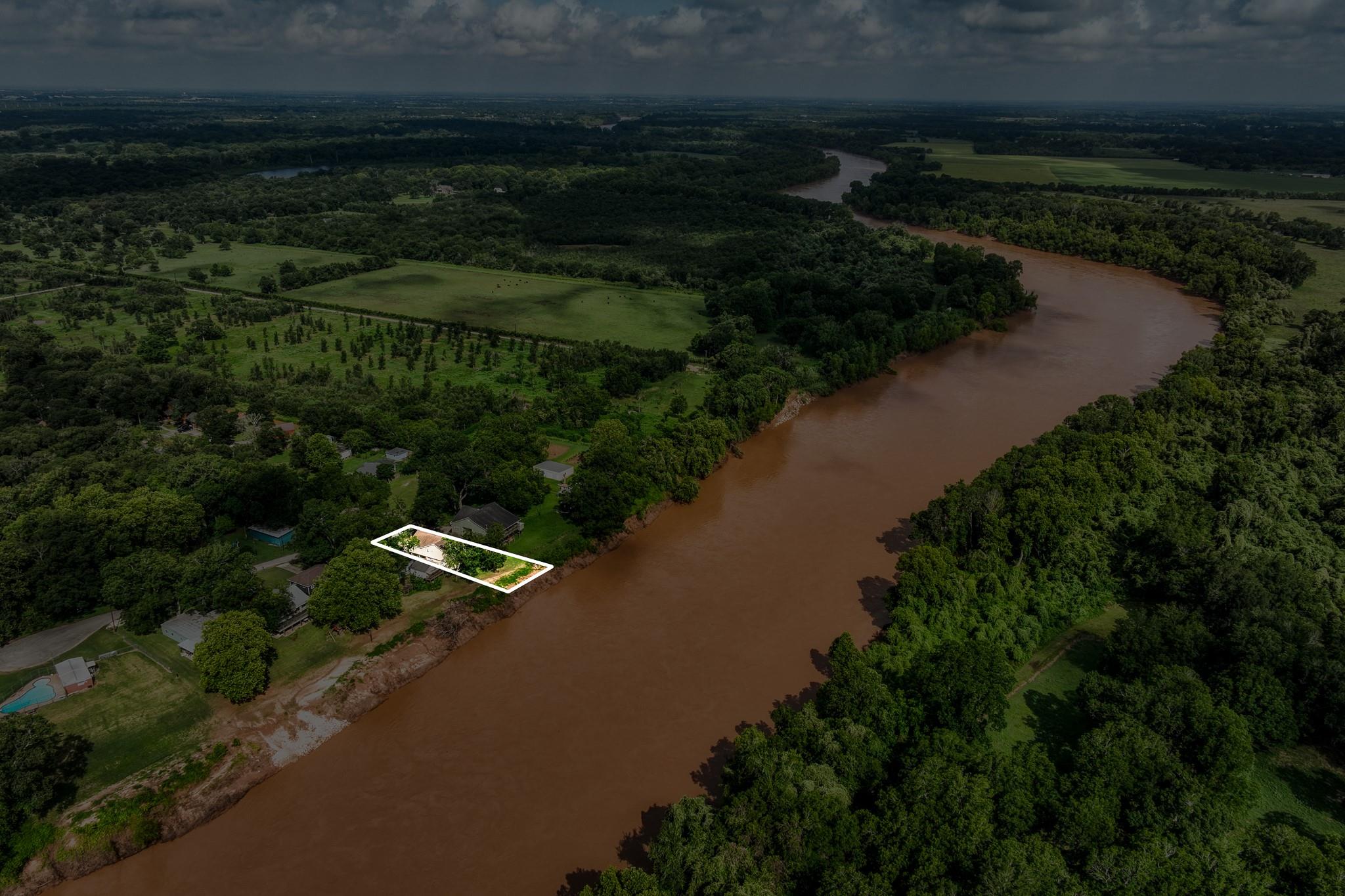 3769 Lazy River Drive