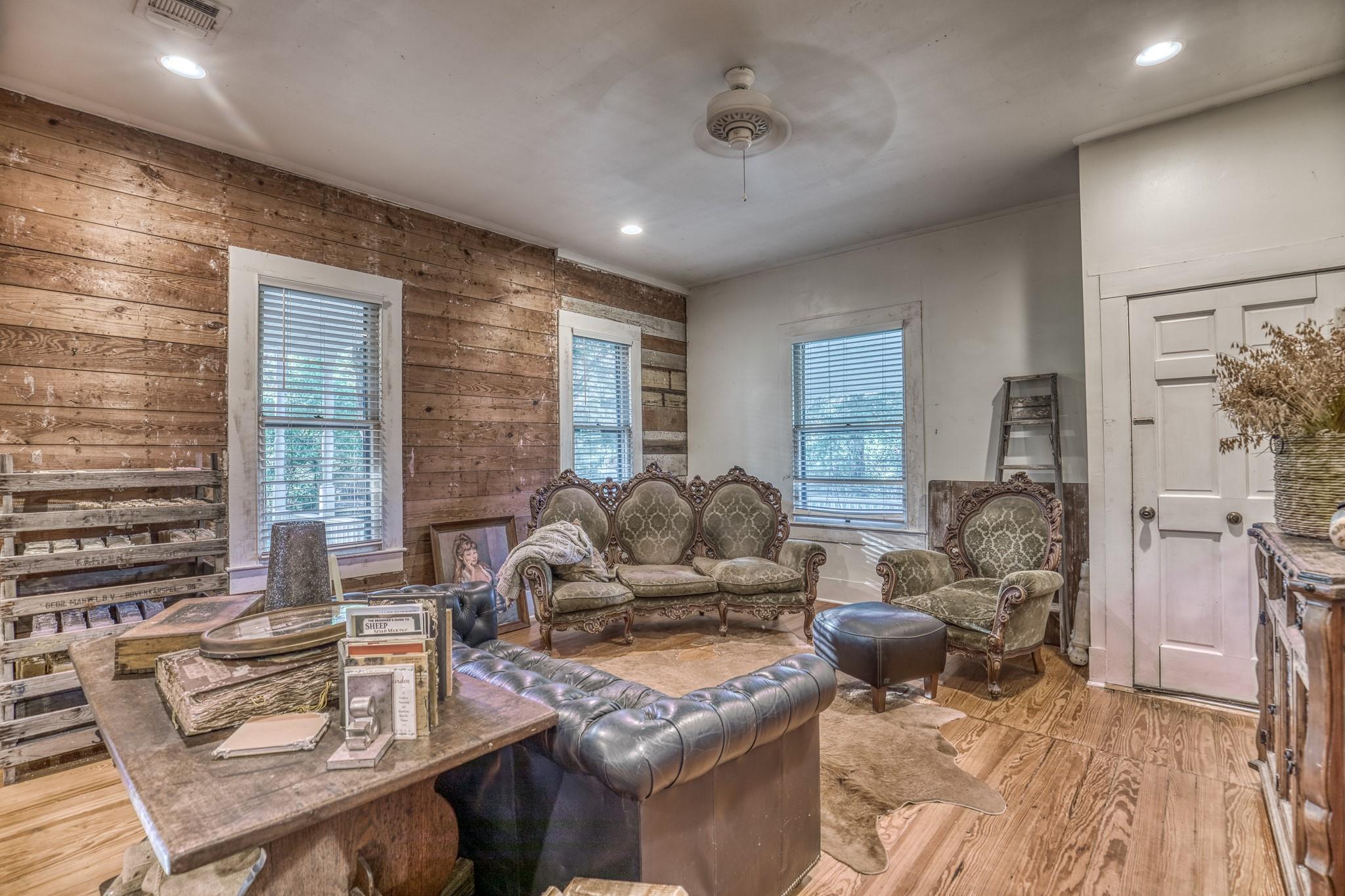2935 Brushy Road