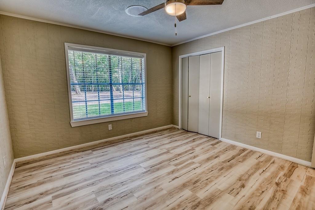5504 Hillside