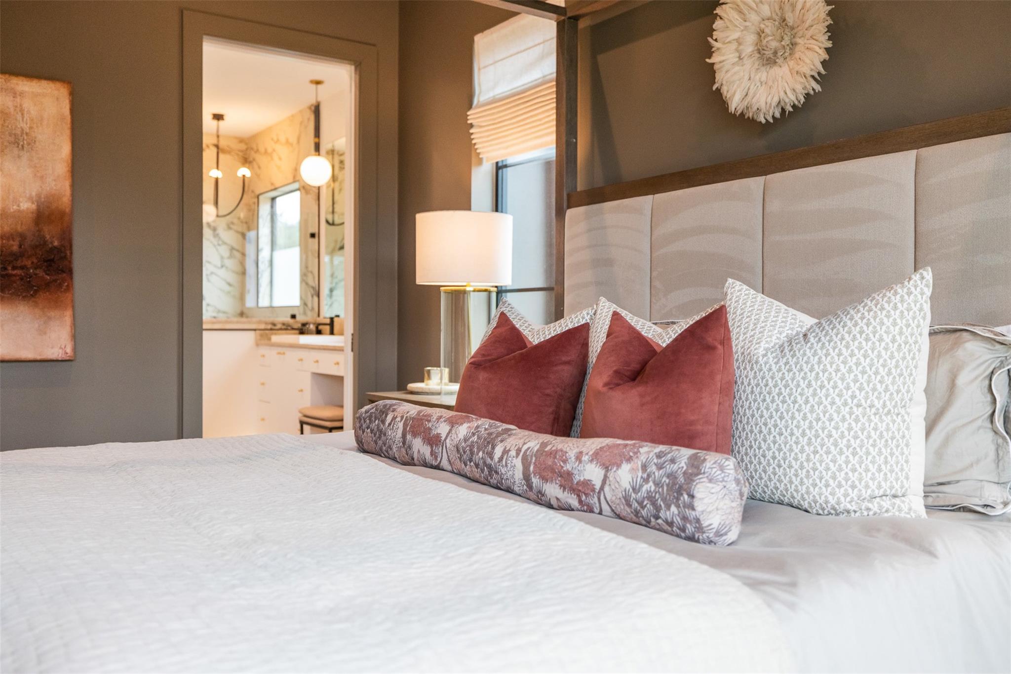 432 S Garrett Circle