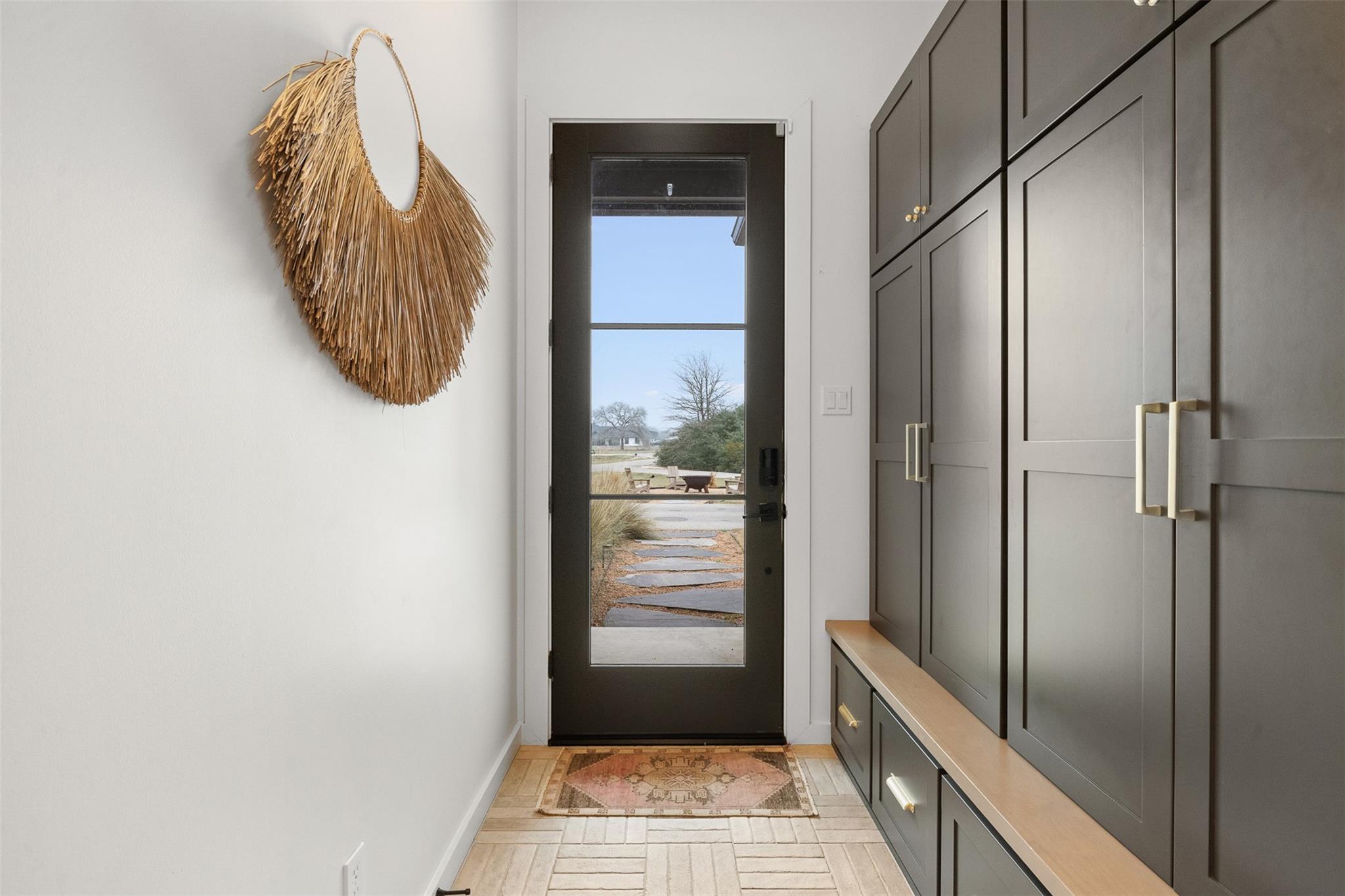 432 S Garrett Circle