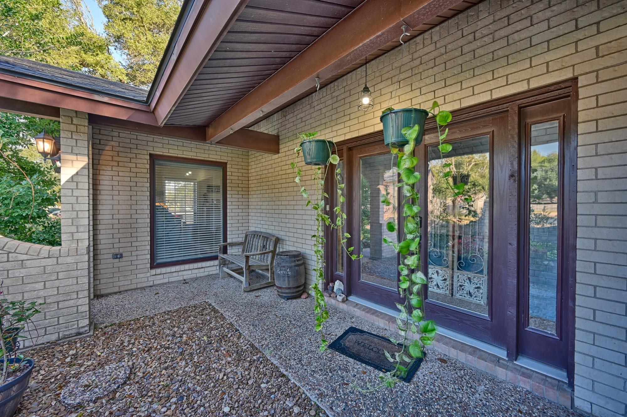 1015 N Fowlkes Street