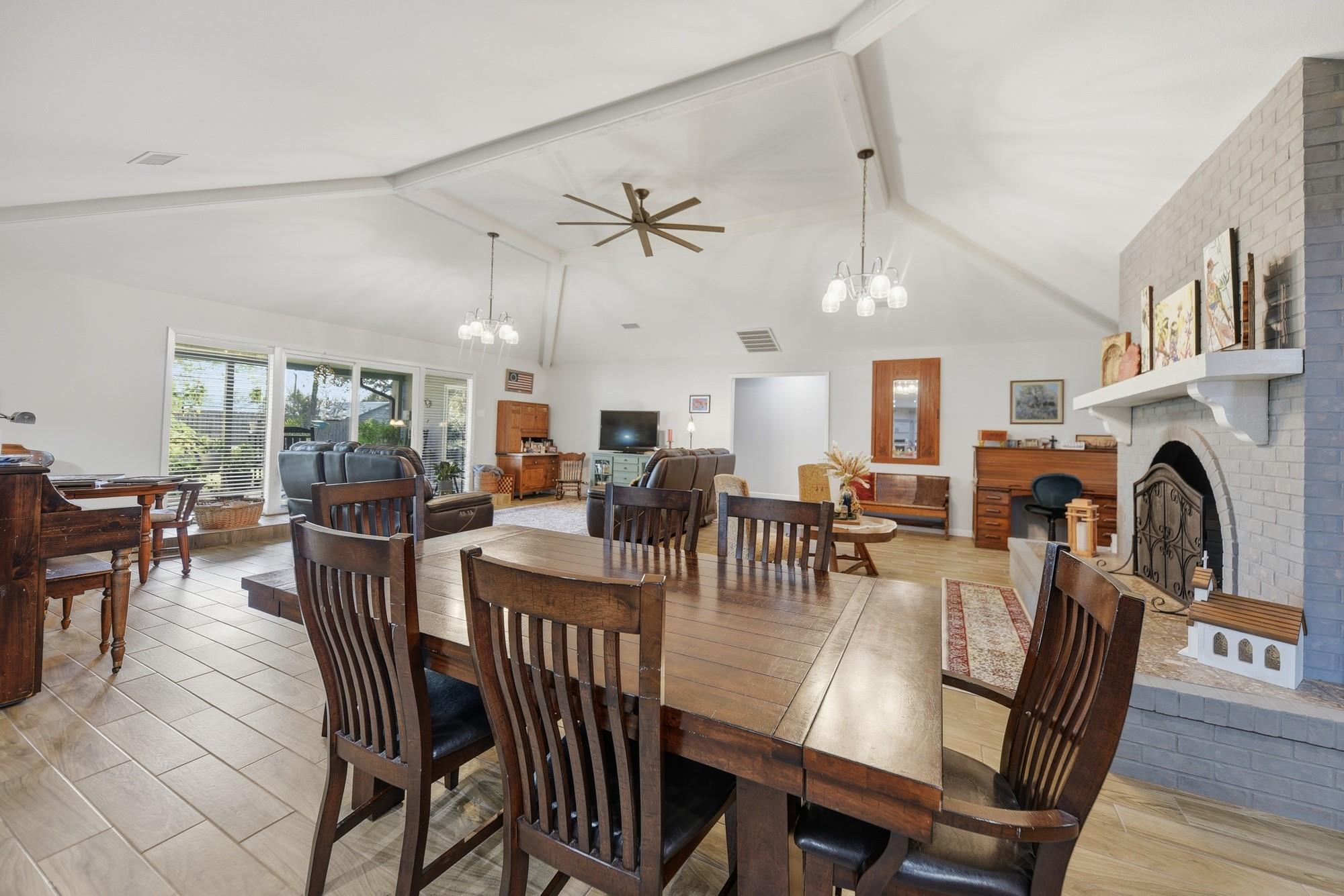 1015 N Fowlkes Street