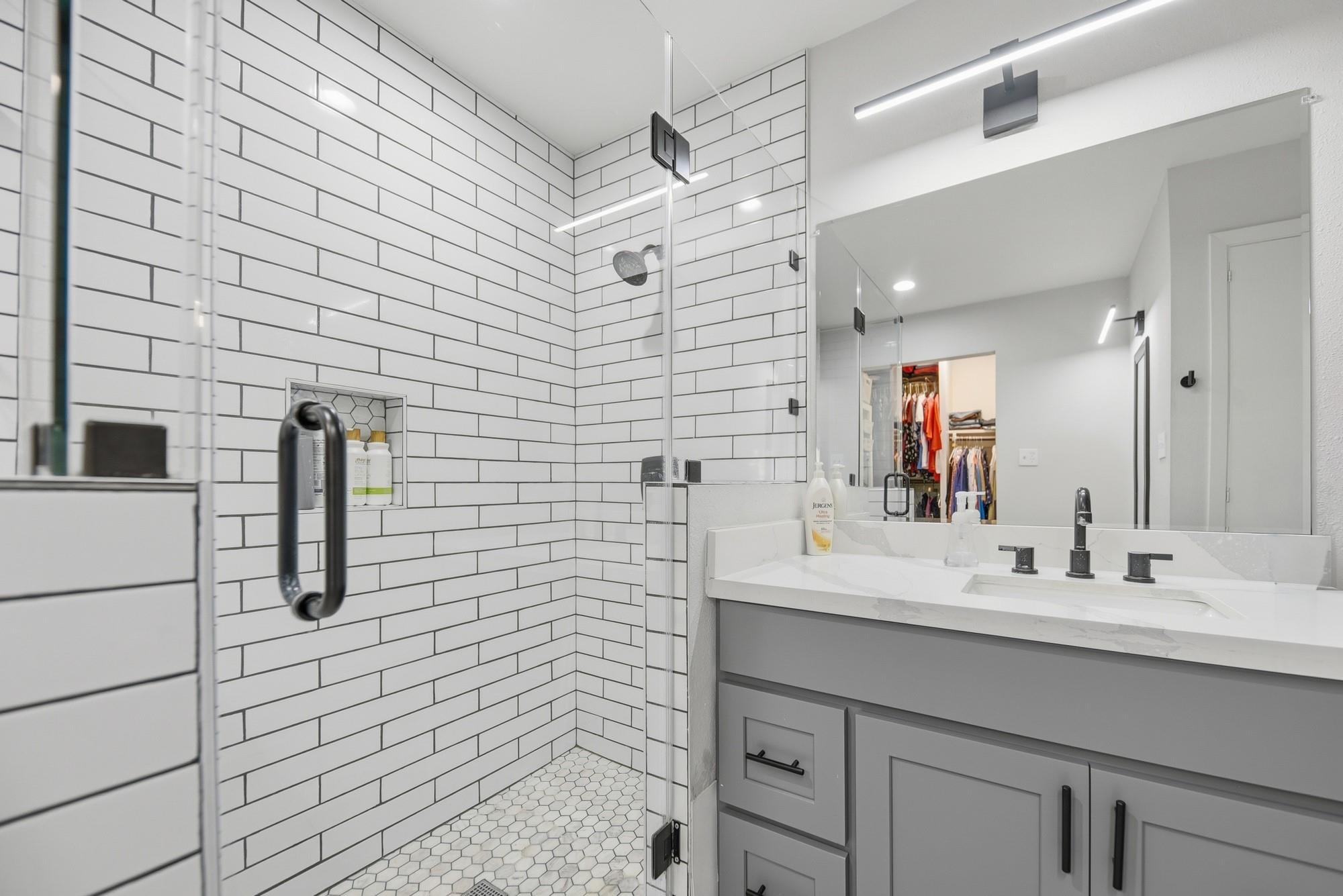 1015 N Fowlkes Street