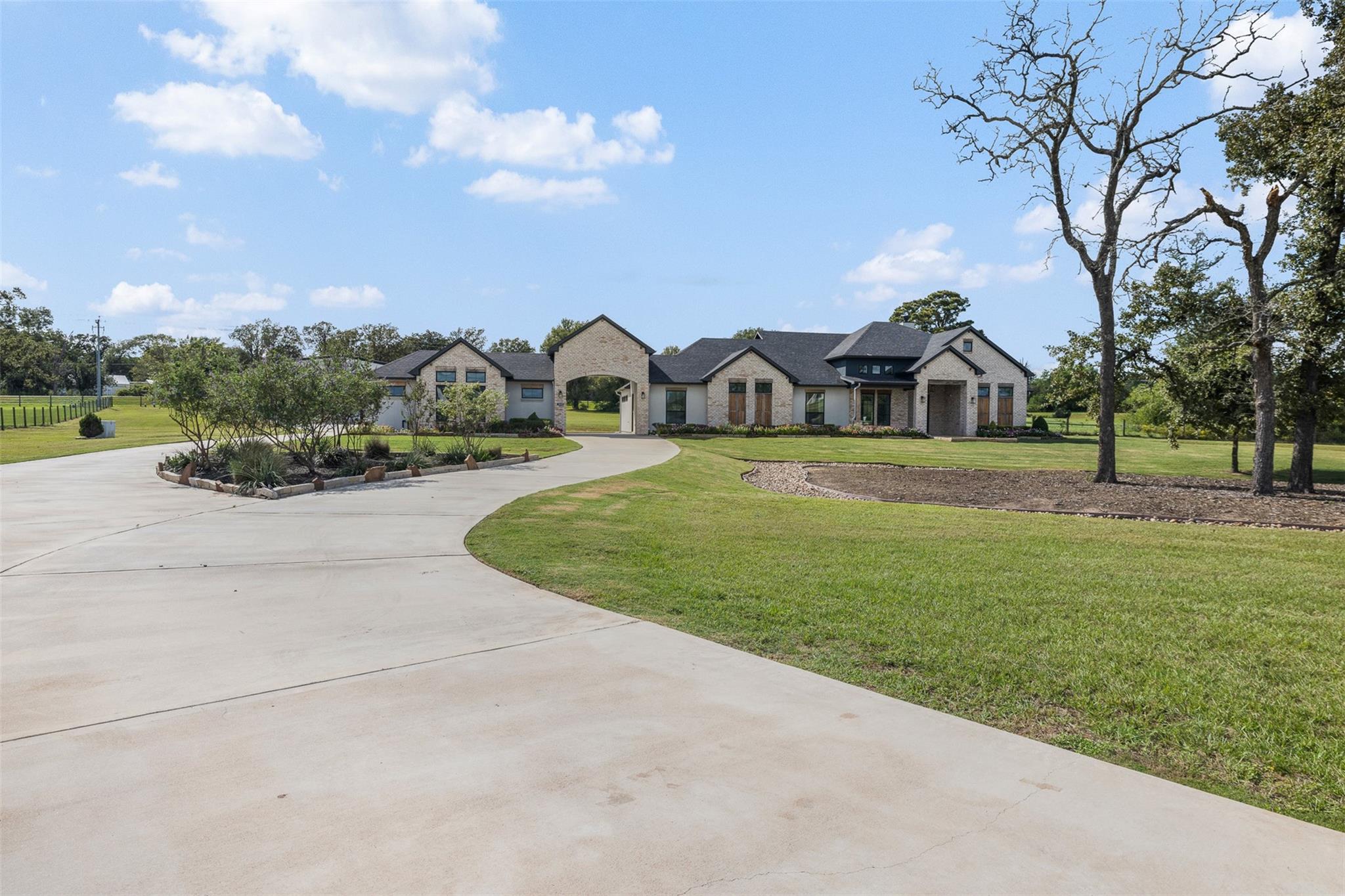 3555 Eli Road