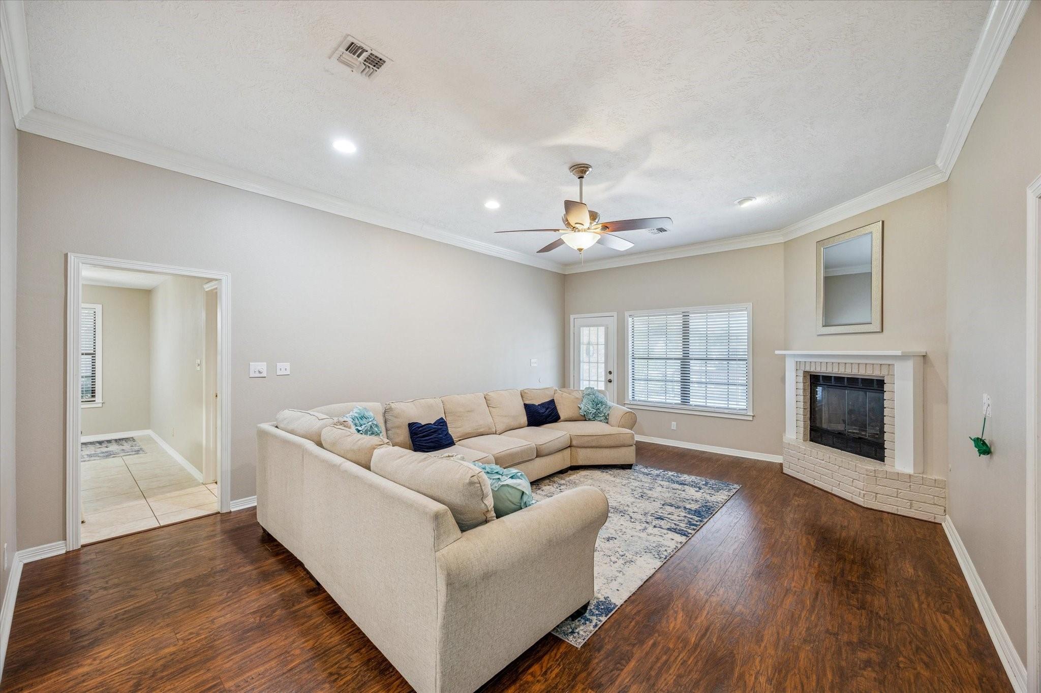 2307 Katherine Street