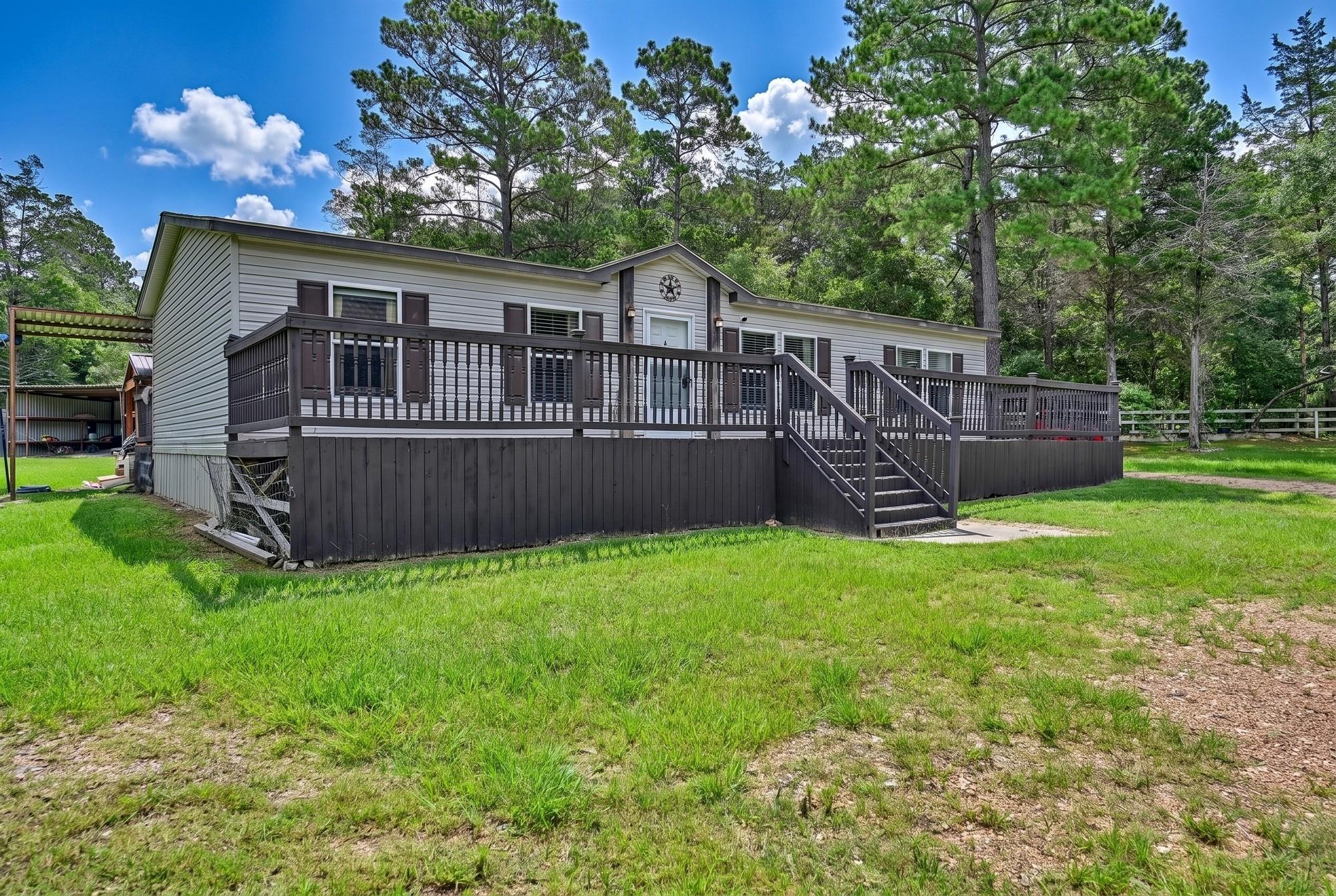 1182 Oak Crest Drive