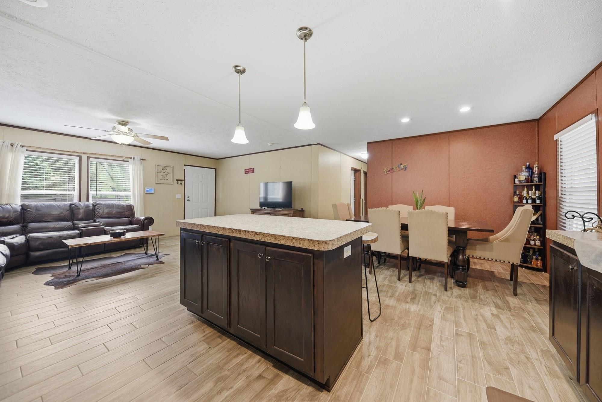 1182 Oak Crest Drive