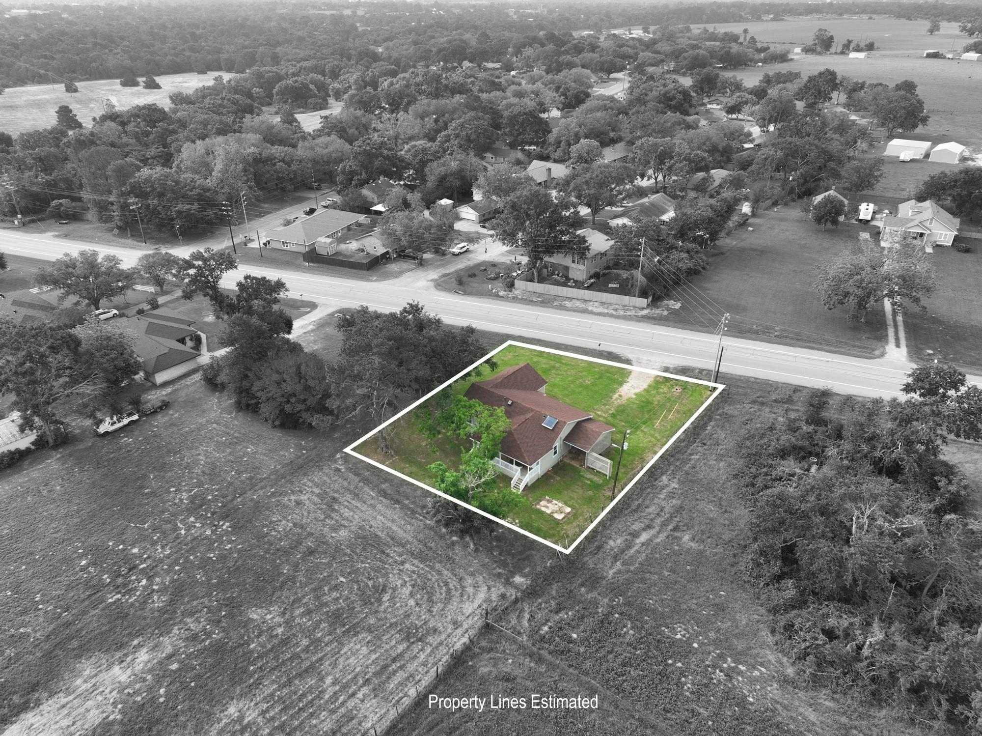 1532 Highway 159 W