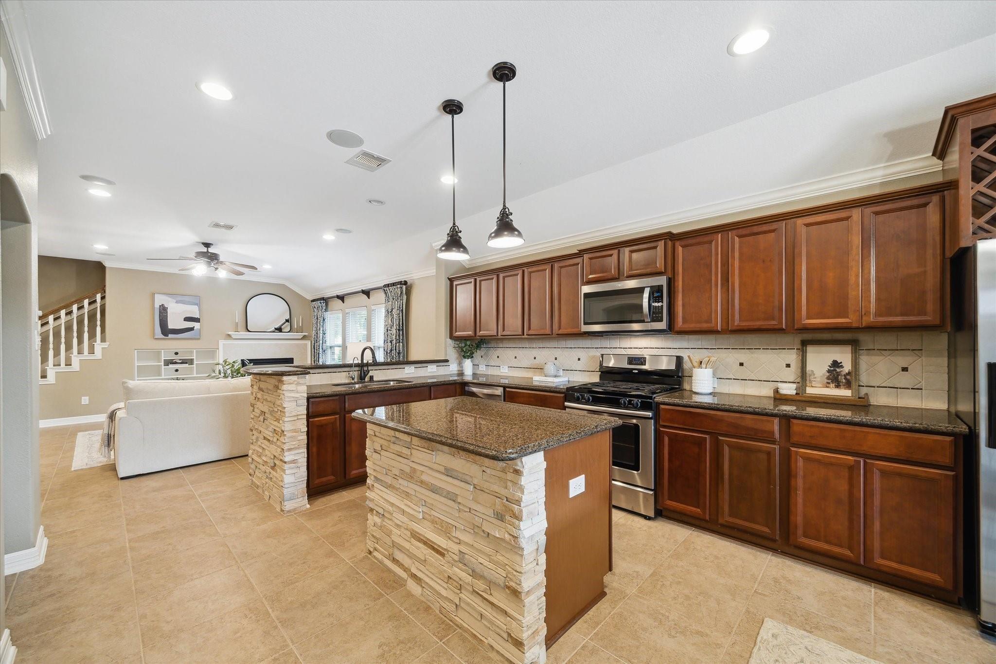 10012 Willowmoor Lane