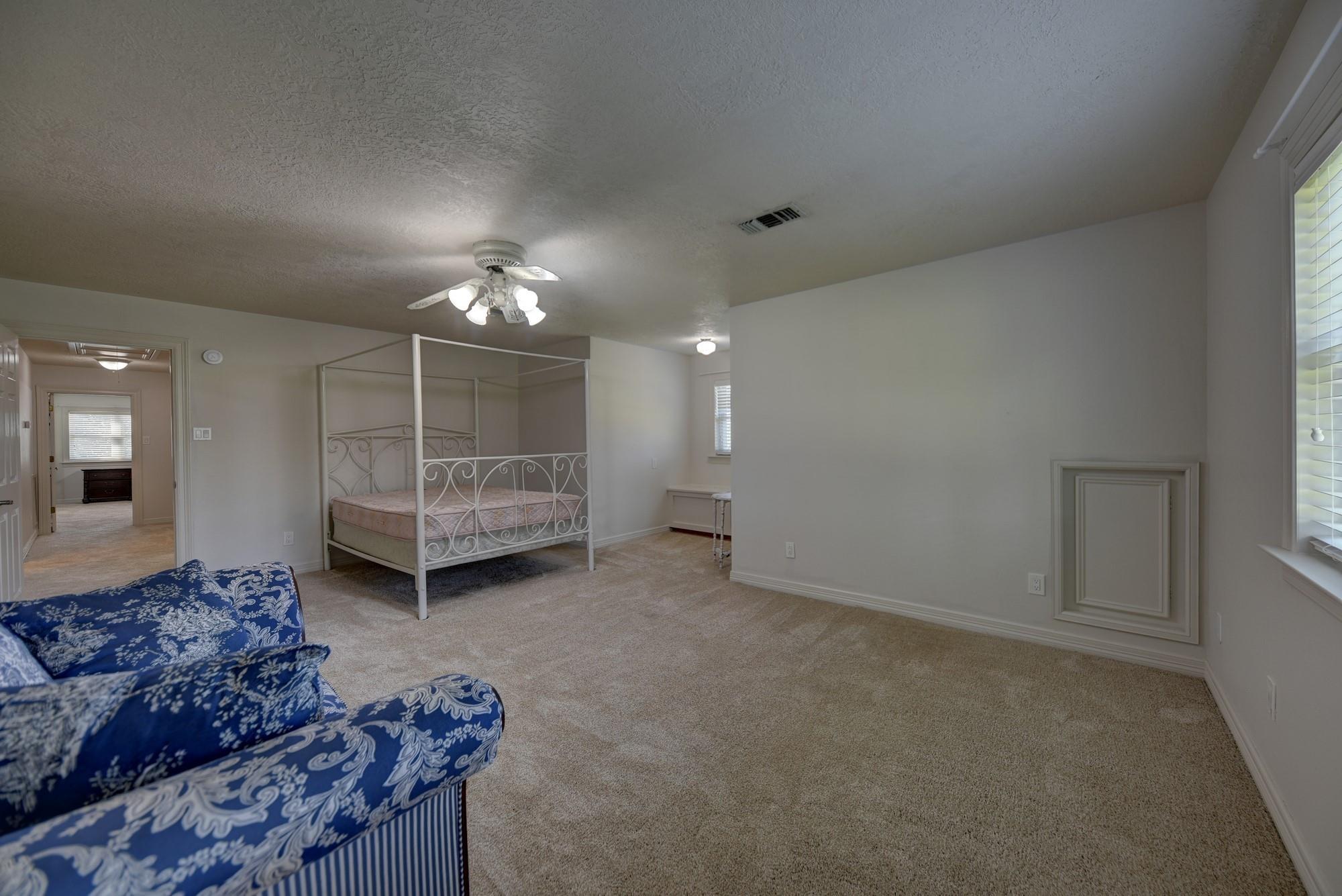 609 Piney Creek Road