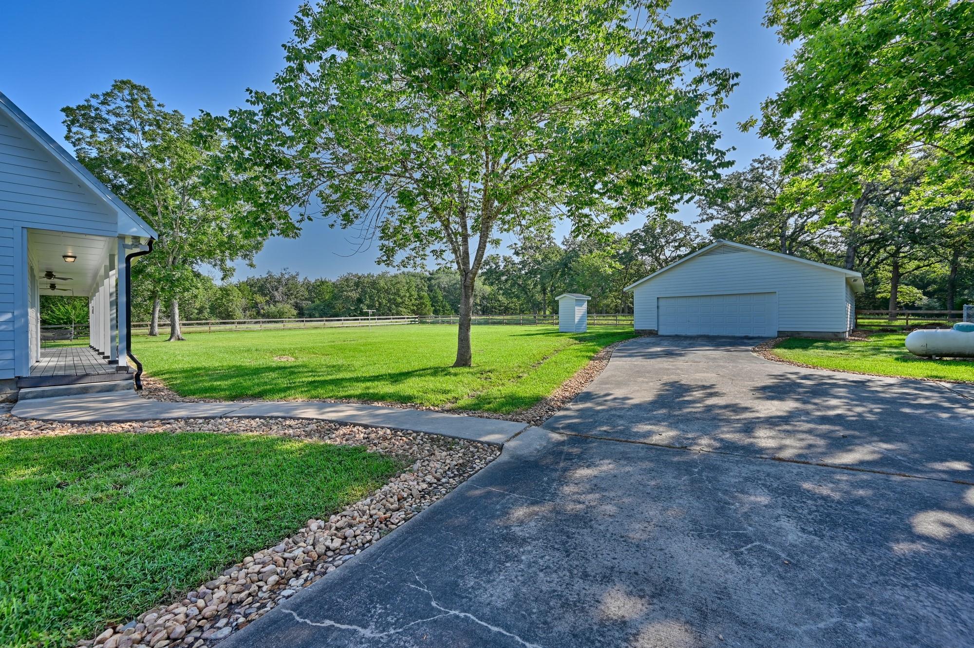 609 Piney Creek Road