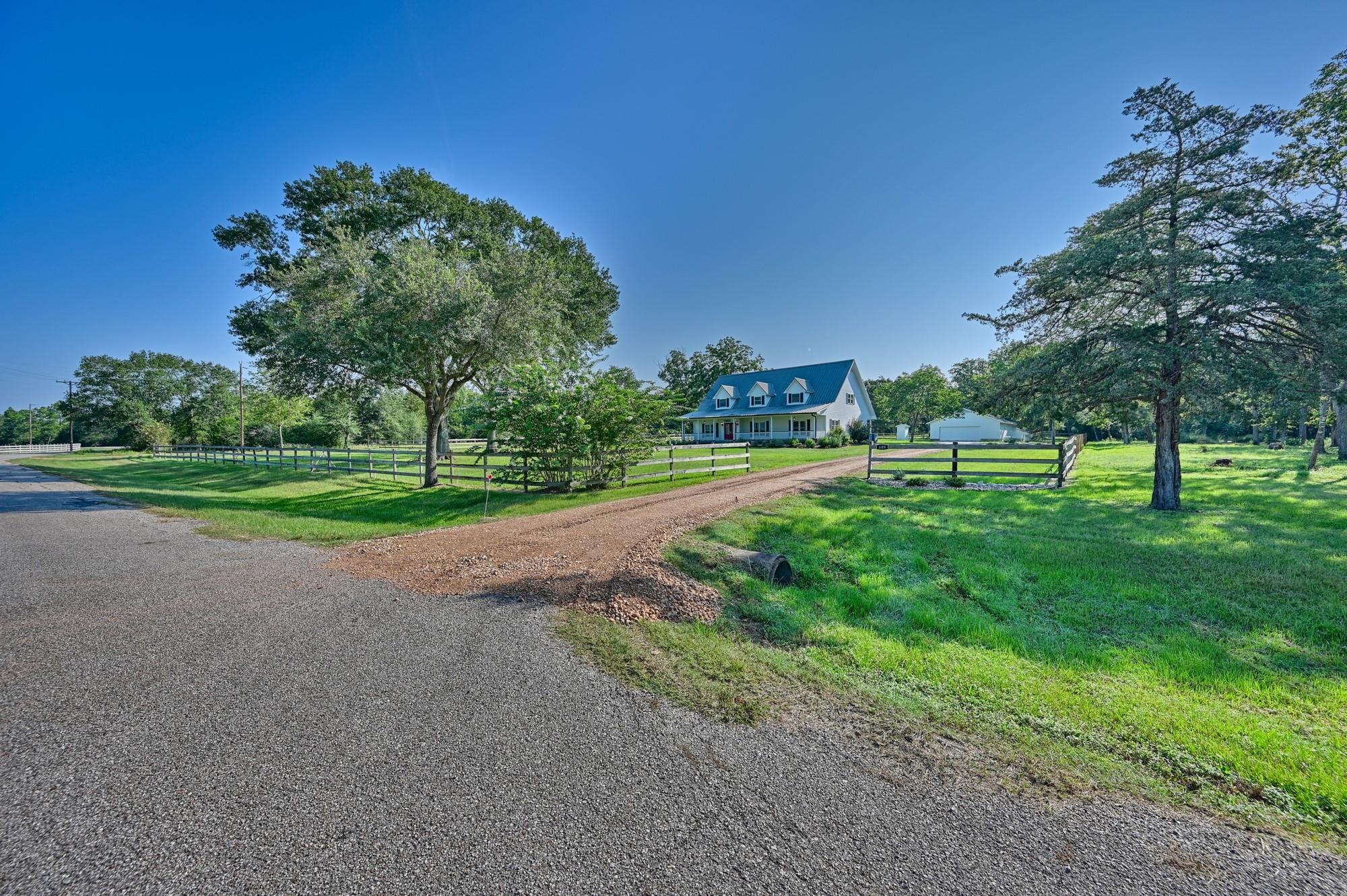 609 Piney Creek Road